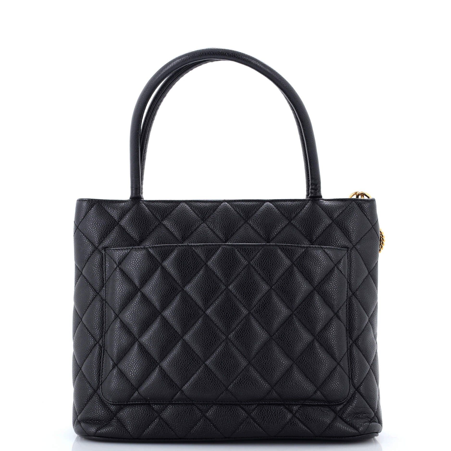 Chanel Medallion Tote Size ONE SIZE - 3 Thumbnail