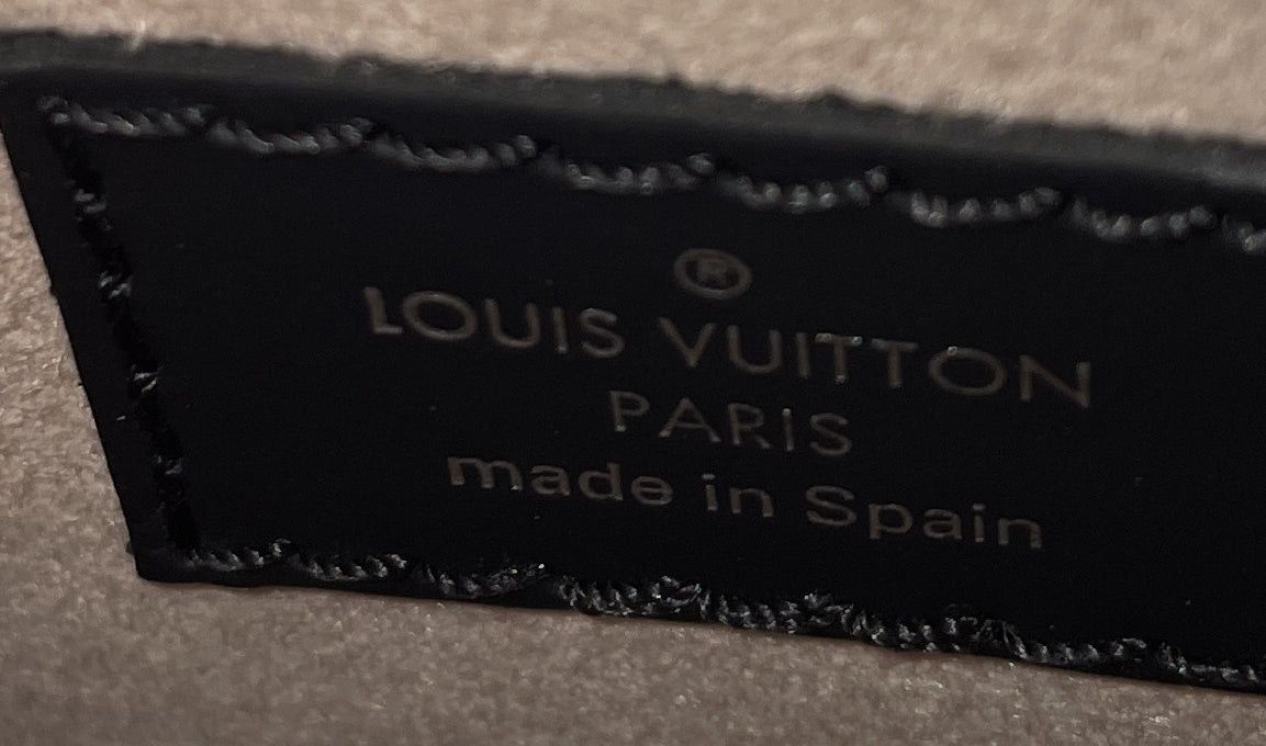 Louis Vuitton Petit Sac Plat Bag Size ONE SIZE - 7 Thumbnail