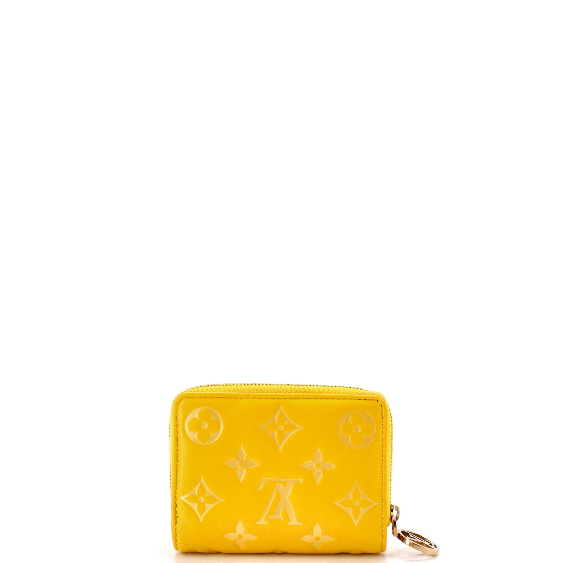 Louis Vuitton Coussin Lou Wallet Size ONE SIZE - 3 Thumbnail