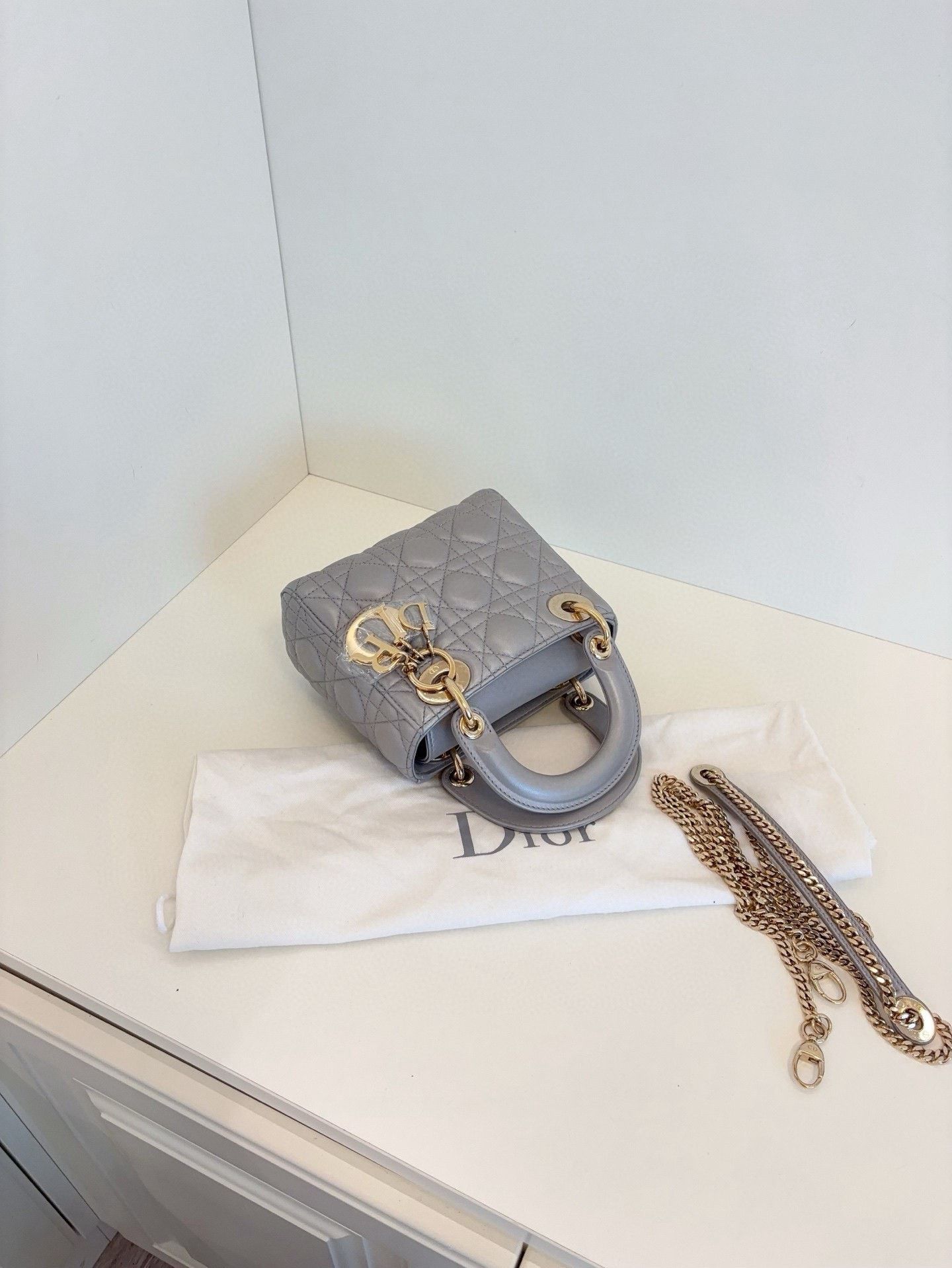 Dior Pre-loved Bag Very good condition Size ONE SIZE - 5 Thumbnail