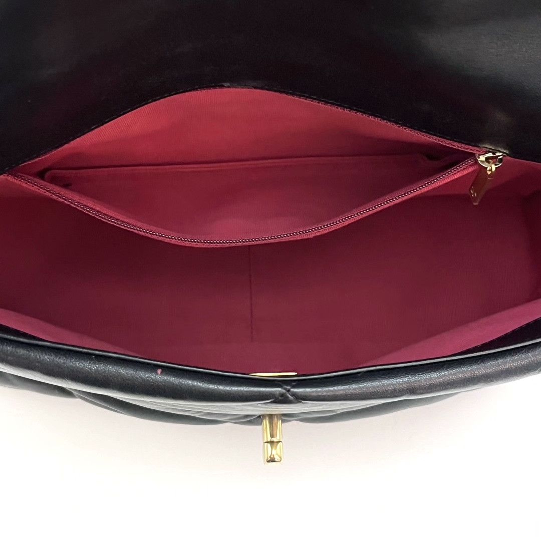 Chanel Pre-loved Bag Very good condition Size ONE SIZE - 6 Thumbnail