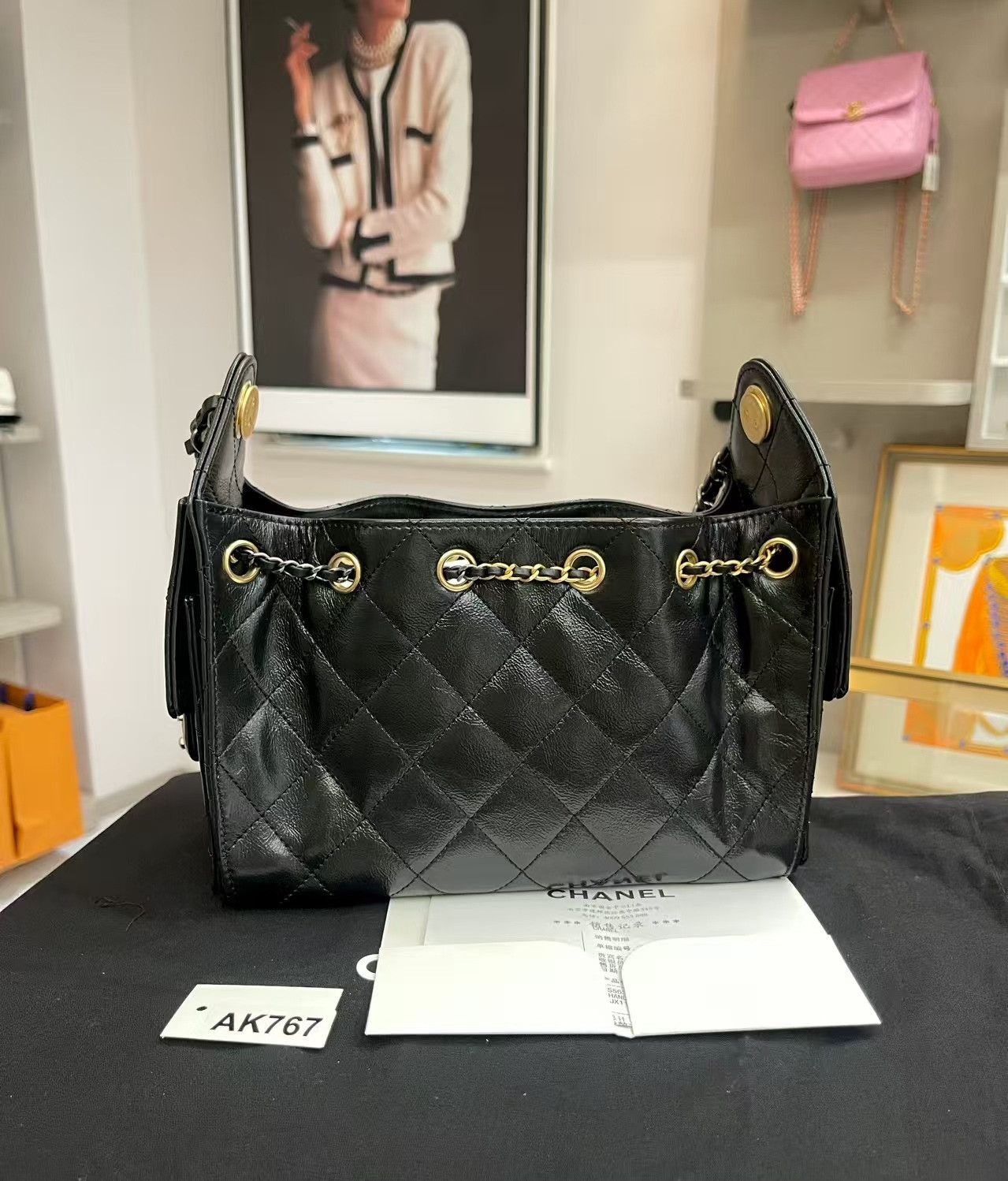 Chanel Pre-loved Bag Very good condition Size ONE SIZE - 3 Thumbnail
