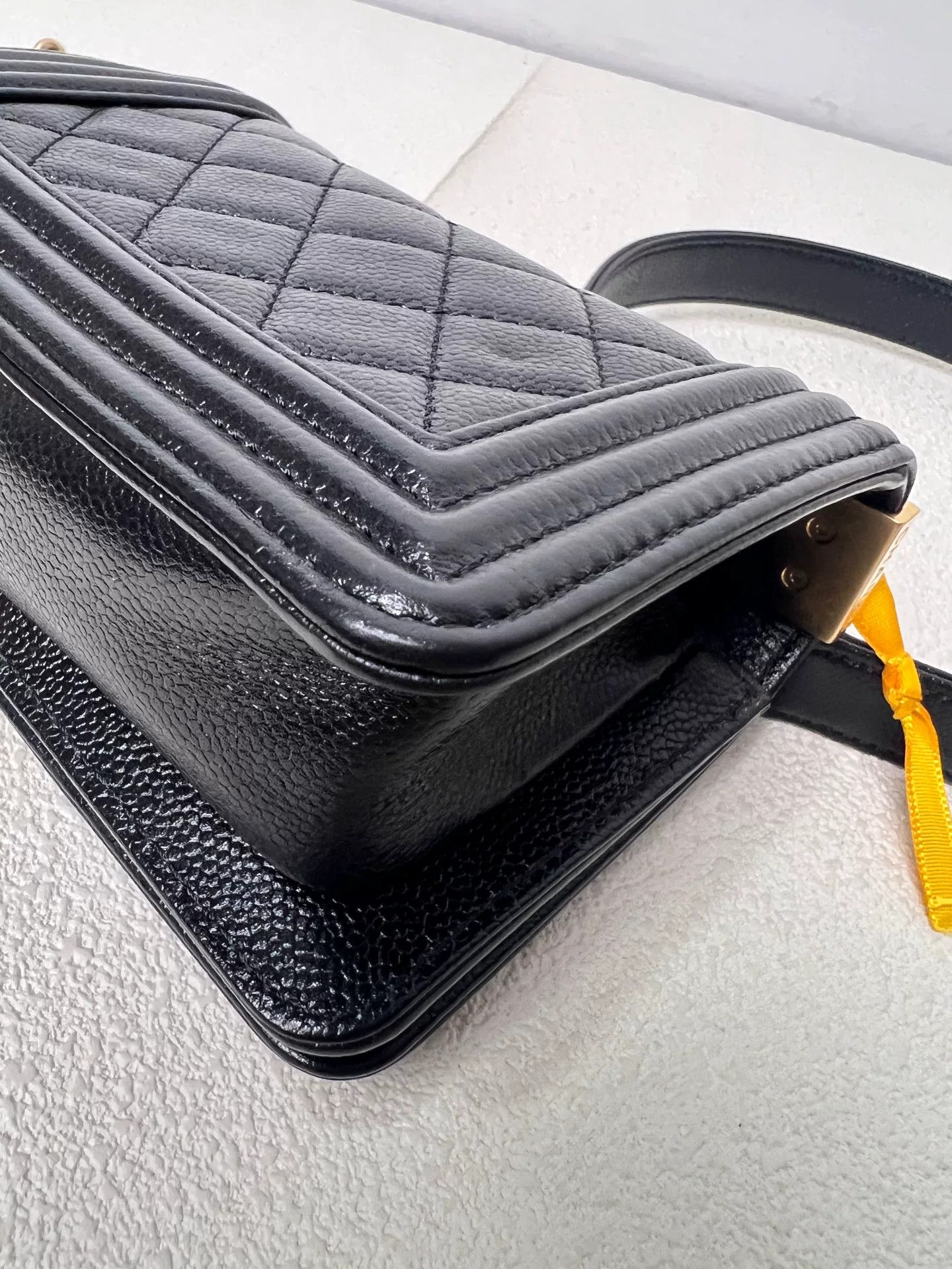 Chanel Pre-loved Bag Very good condition Size ONE SIZE - 7 Thumbnail