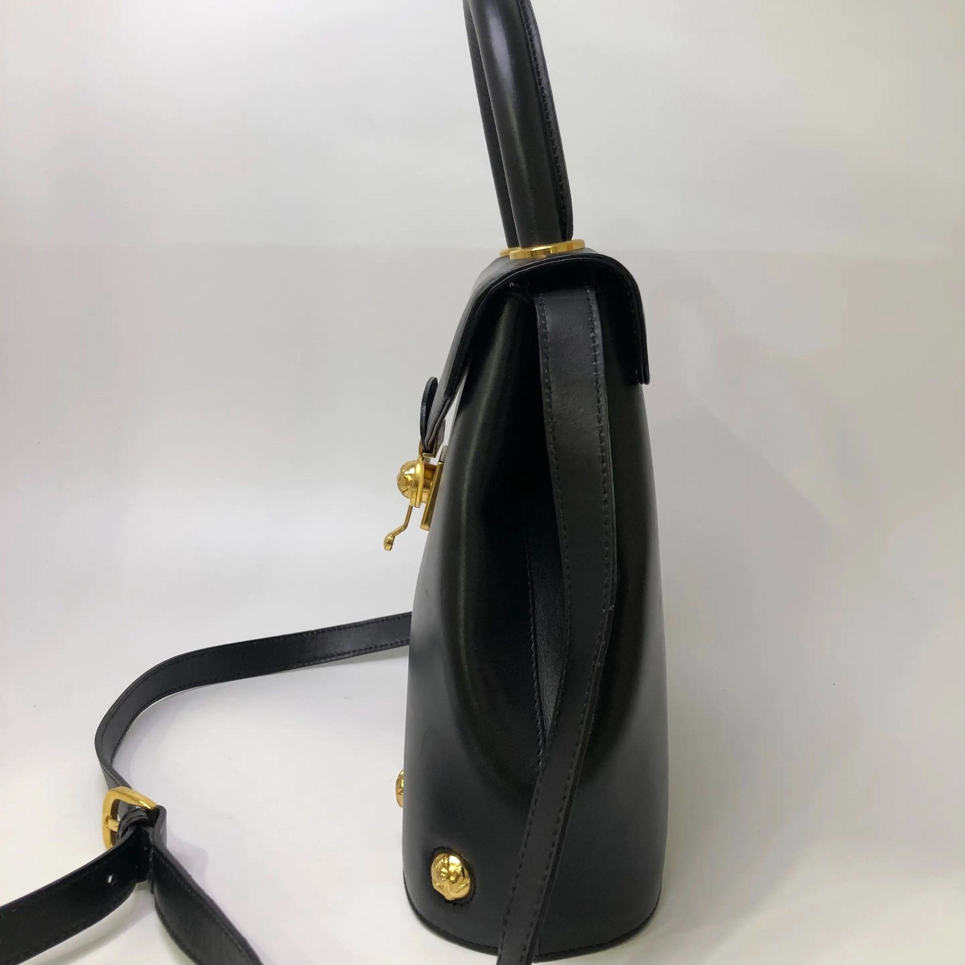 Salvatore Ferragamo Pre-loved Bag Very good condition Size ONE SIZE - 6 Thumbnail