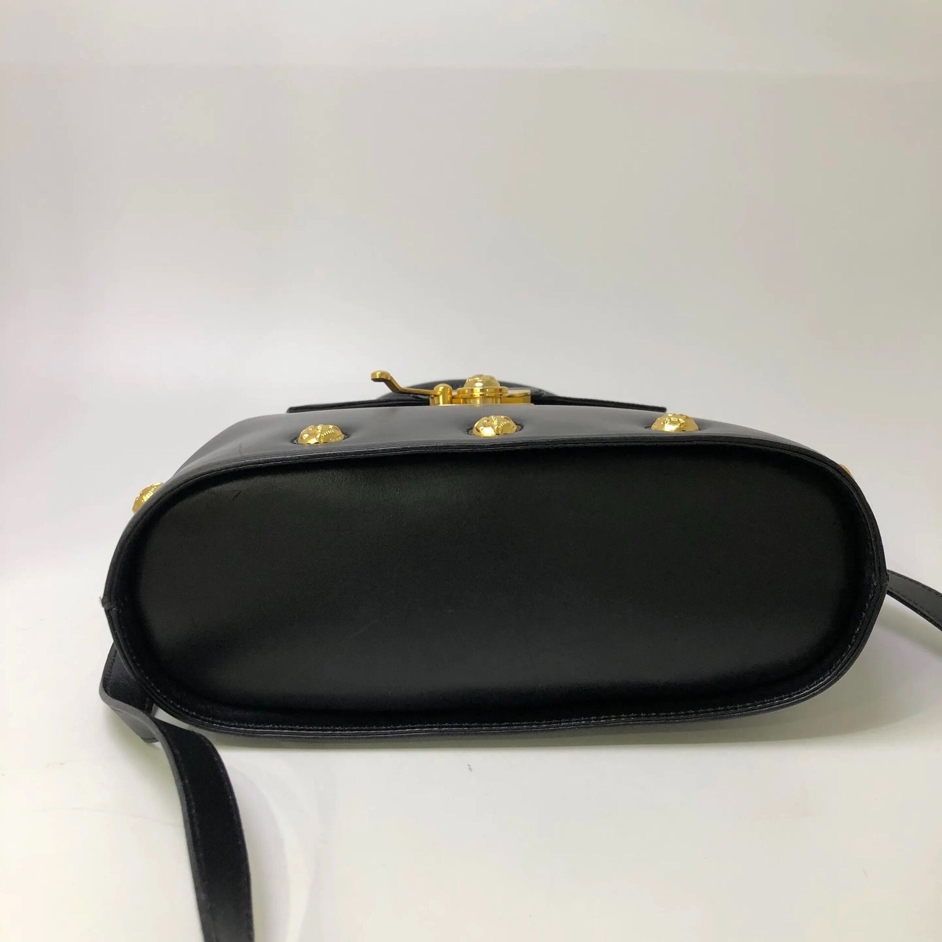 Salvatore Ferragamo Pre-loved Bag Very good condition Size ONE SIZE - 7 Thumbnail