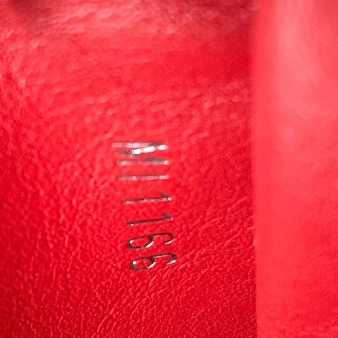 Louis Vuitton Pre-loved Bag Very good condition Size ONE SIZE - 7 Thumbnail