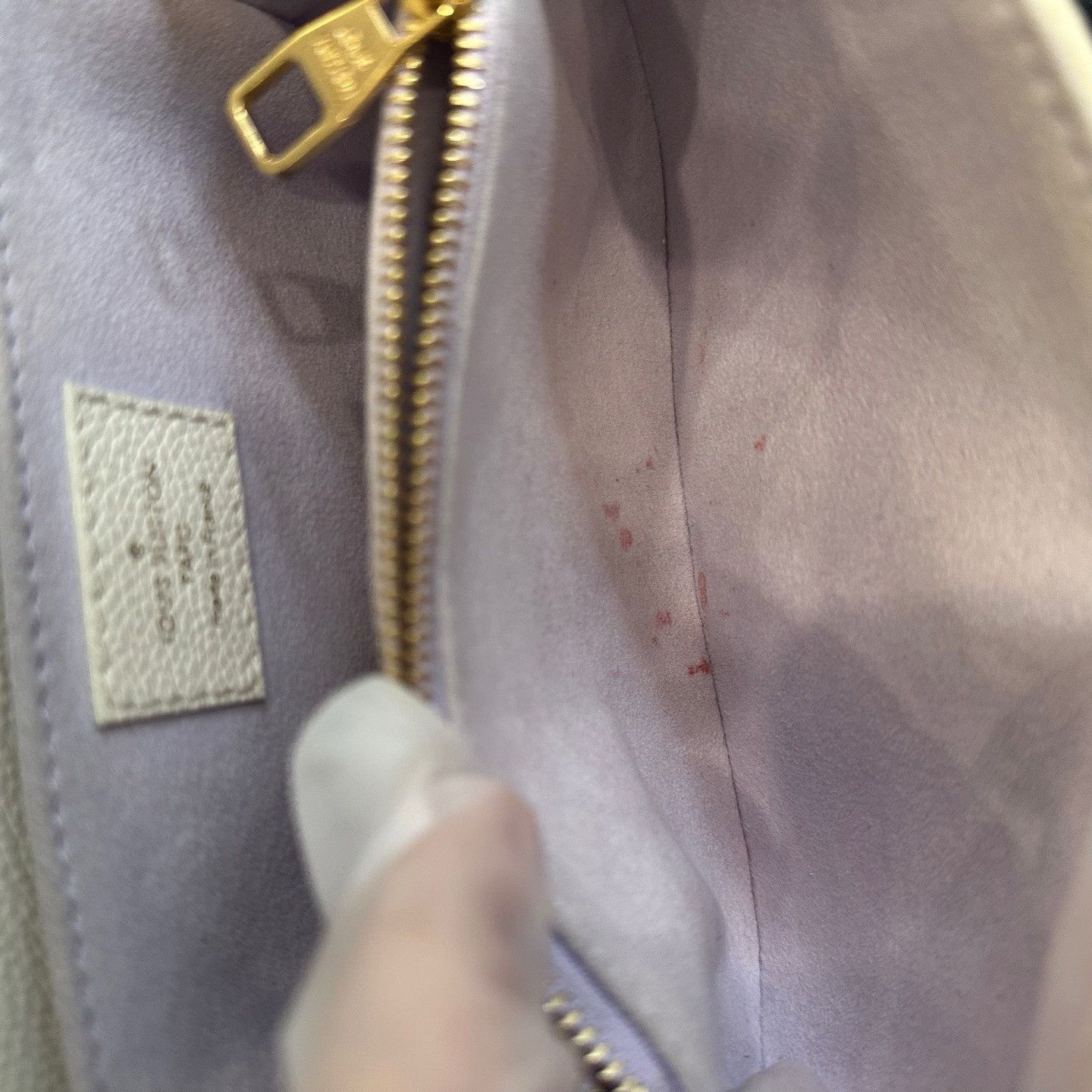 Louis Vuitton Pre-loved Bag Very good condition Size ONE SIZE - 7 Thumbnail