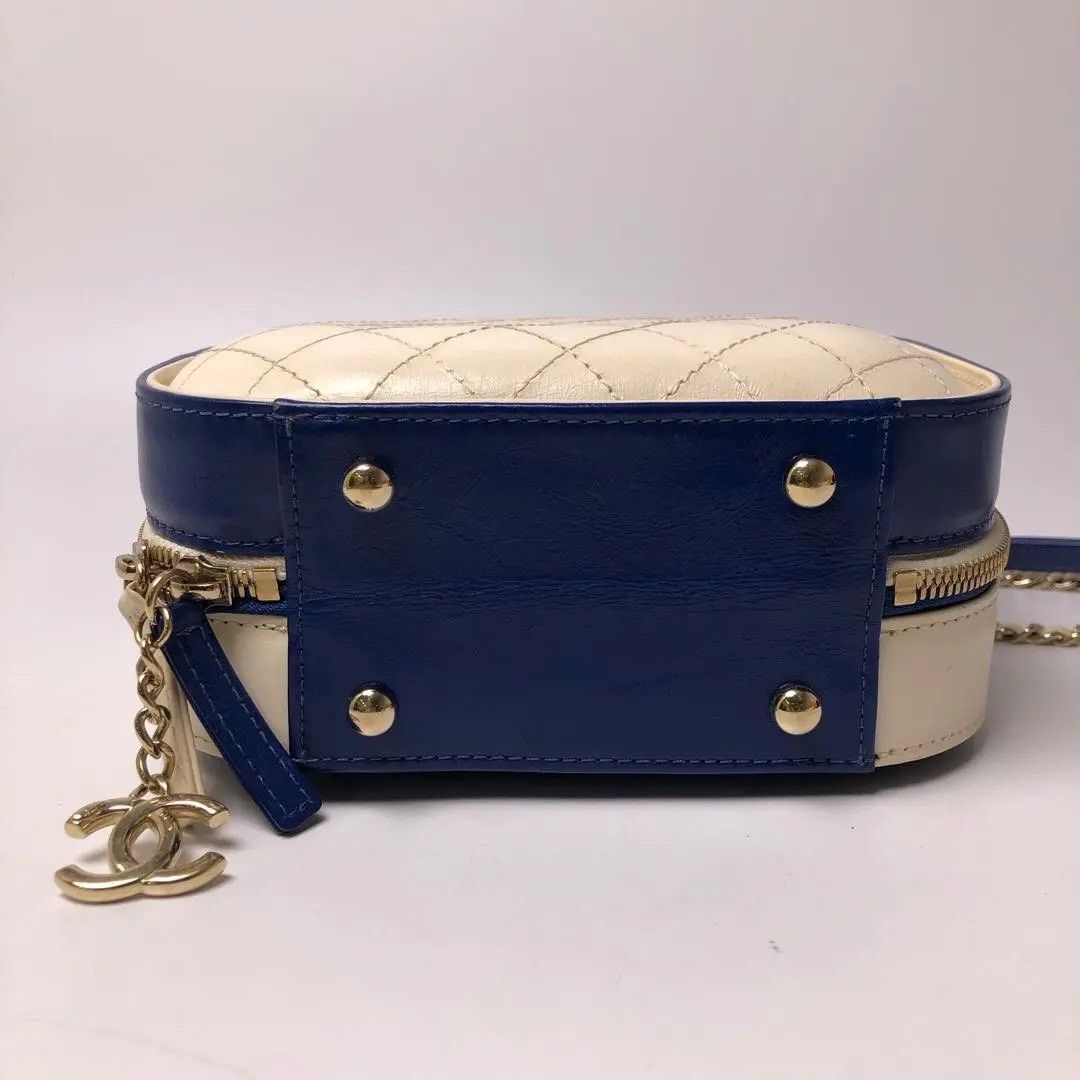 Chanel Pre-loved Bag Very good condition Size ONE SIZE - 8 Thumbnail