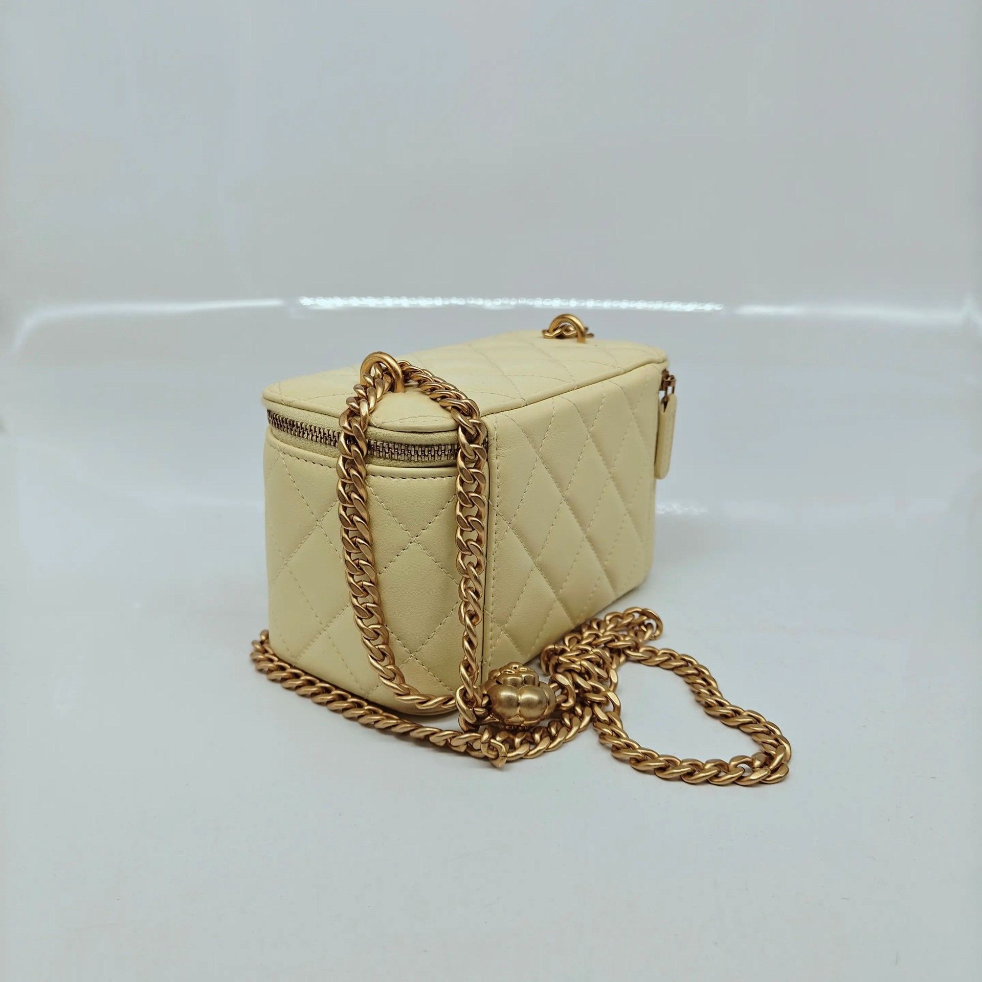 Chanel Pre-loved Bag Brand new condition Size ONE SIZE - 4 Thumbnail