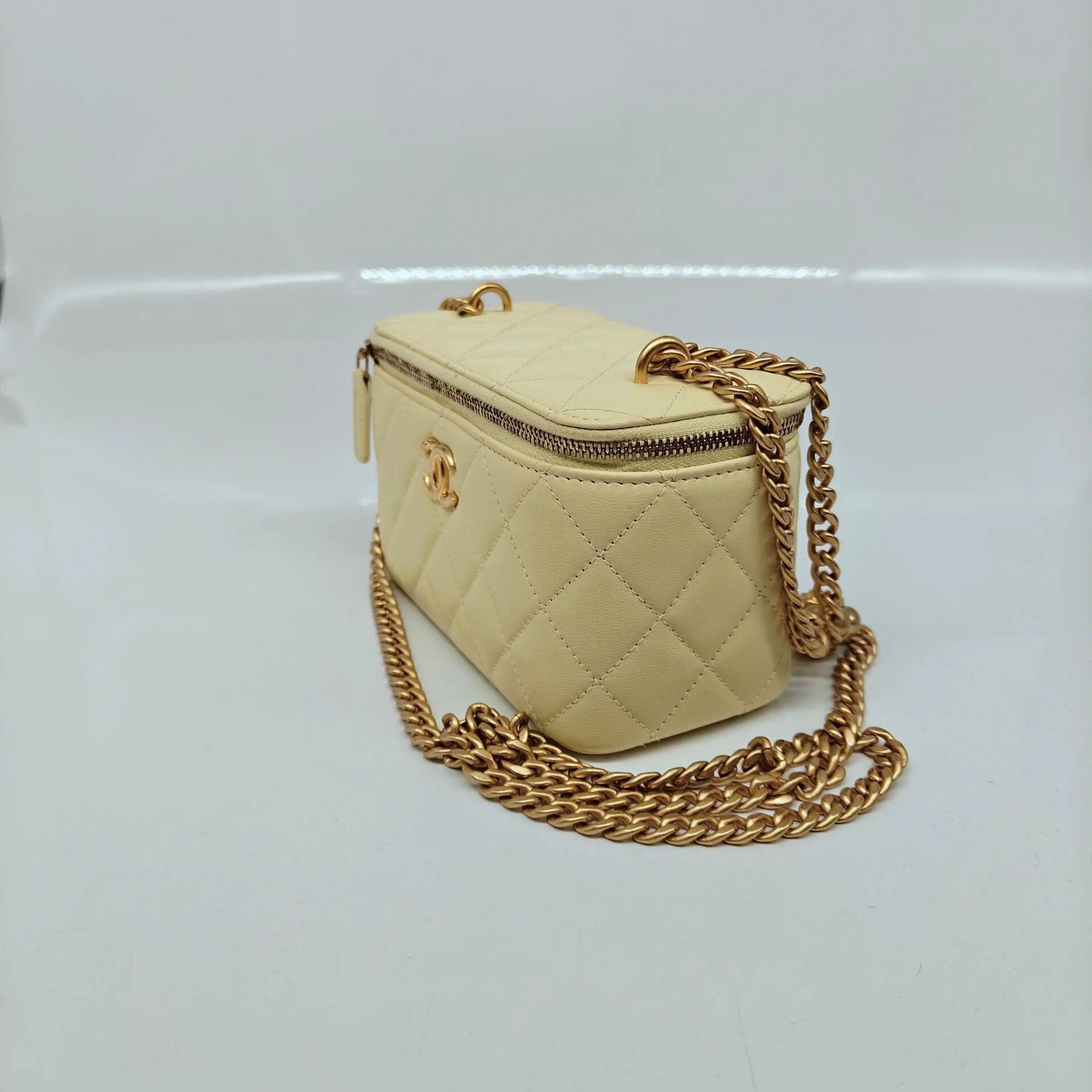 Chanel Pre-loved Bag Brand new condition Size ONE SIZE - 3 Thumbnail