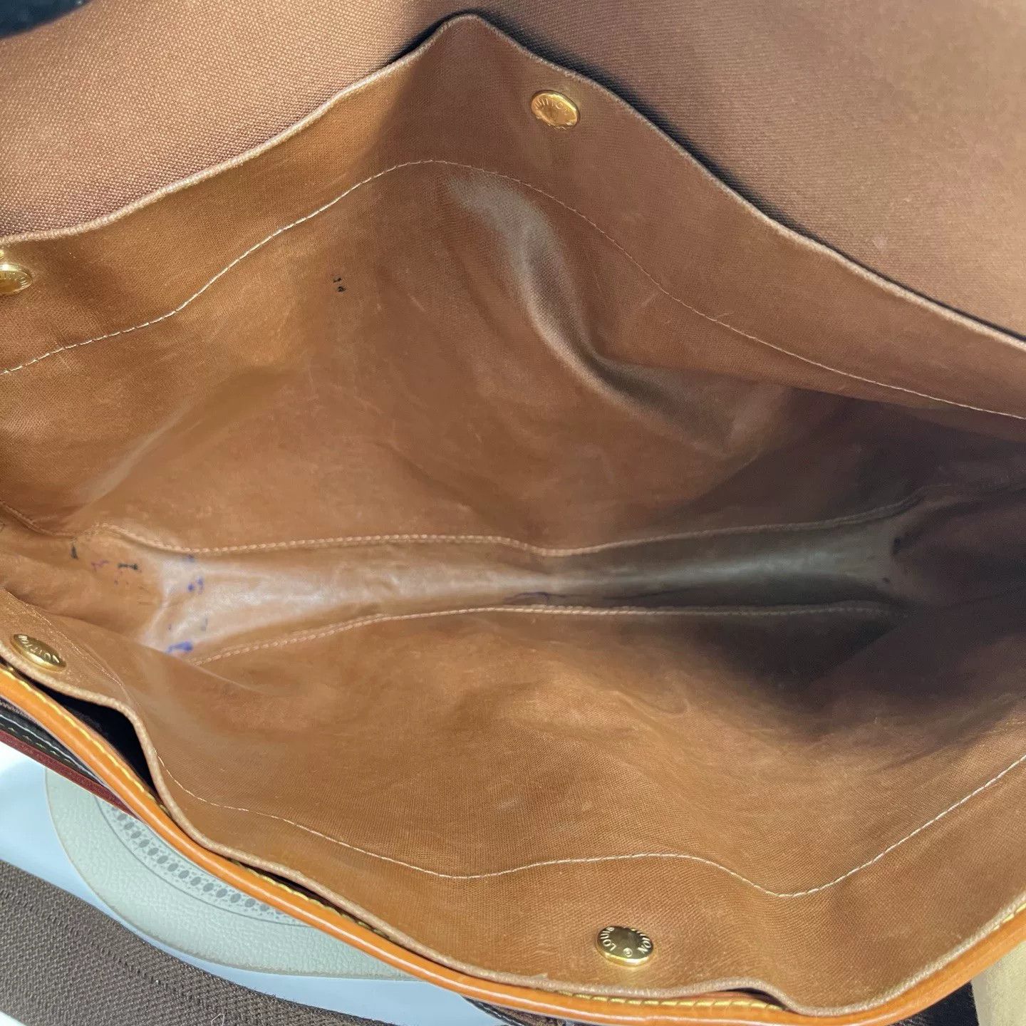 Louis Vuitton Pre-loved Bag Very good condition Size ONE SIZE - 3 Thumbnail