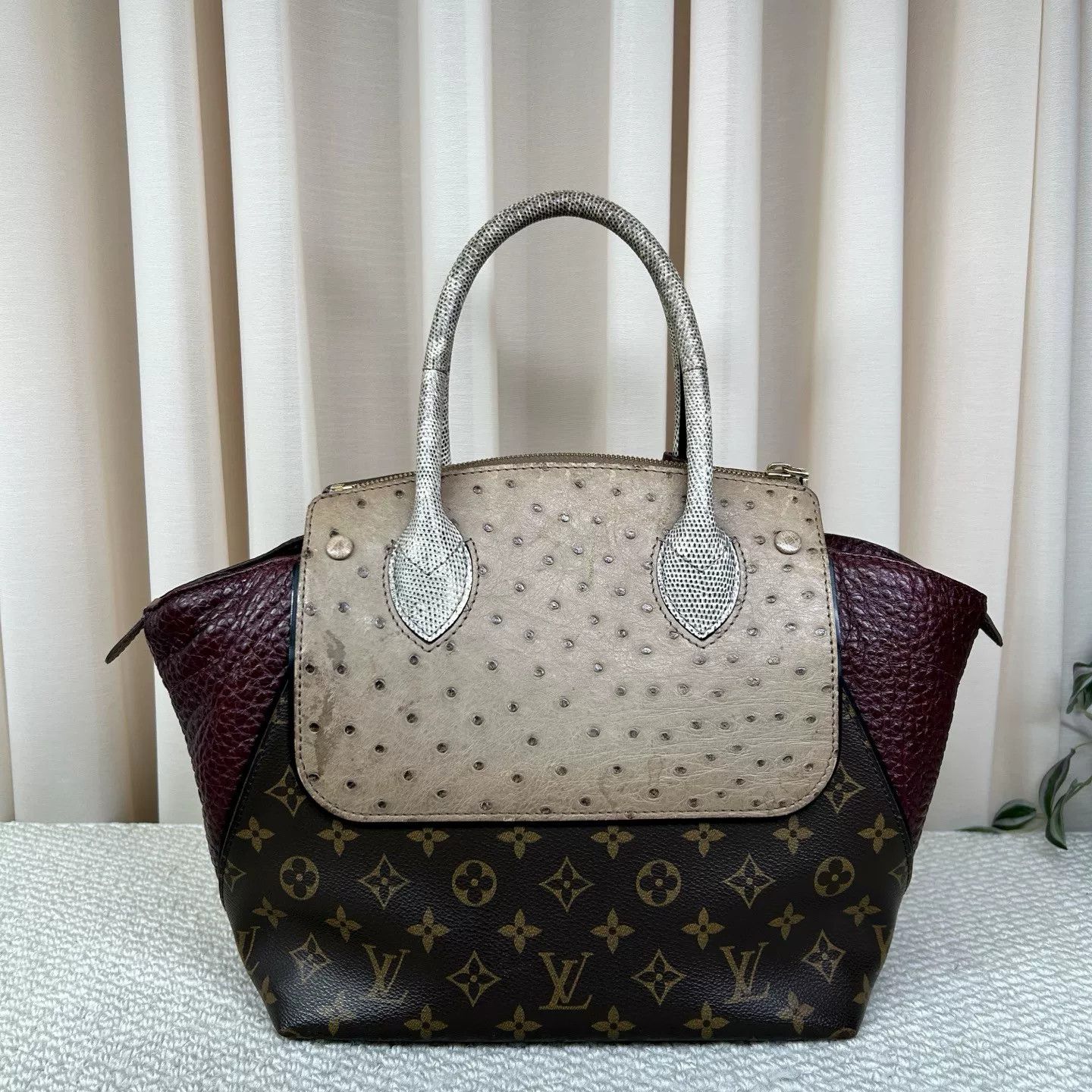 Louis Vuitton Pre-loved Bag Very good condition Size ONE SIZE - 2 Thumbnail