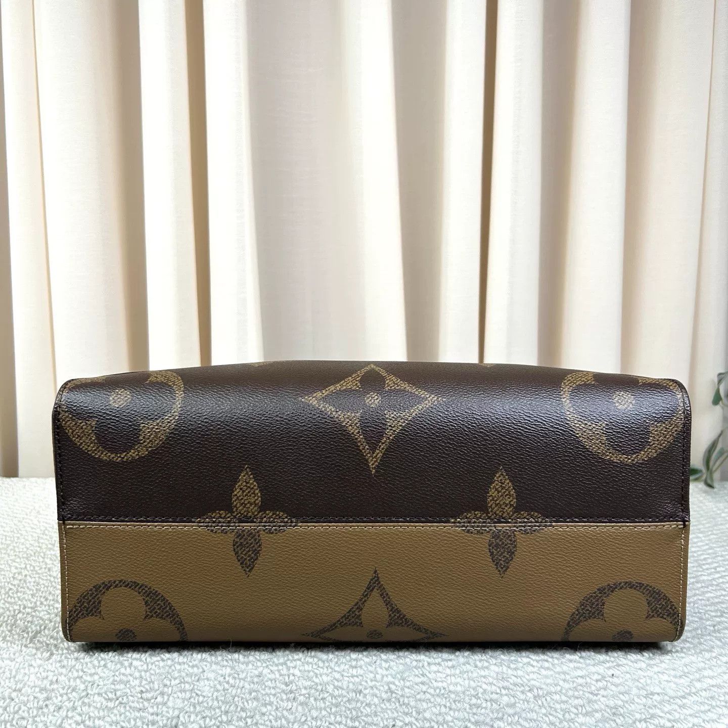 Louis Vuitton Pre-loved Bag Very good condition Size ONE SIZE - 3 Thumbnail