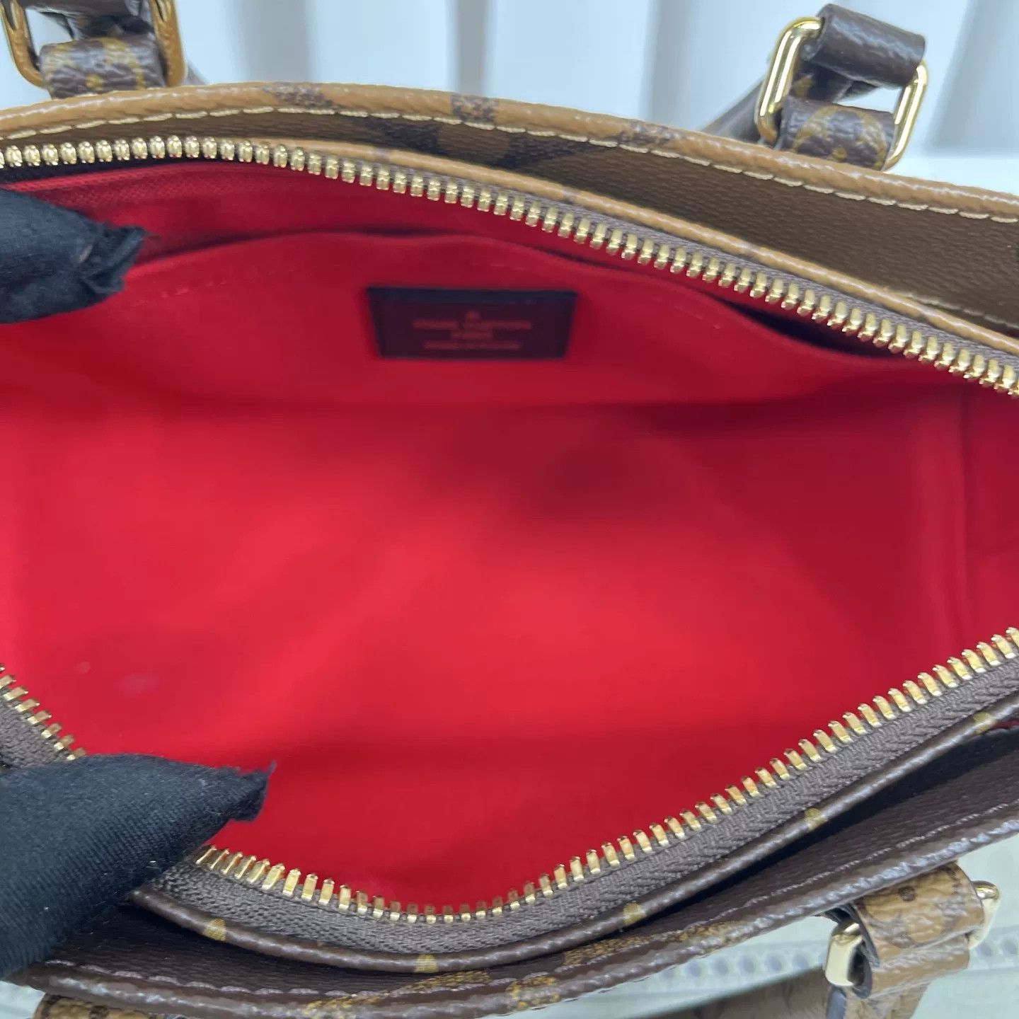Louis Vuitton Pre-loved Bag Very good condition Size ONE SIZE - 3 Thumbnail