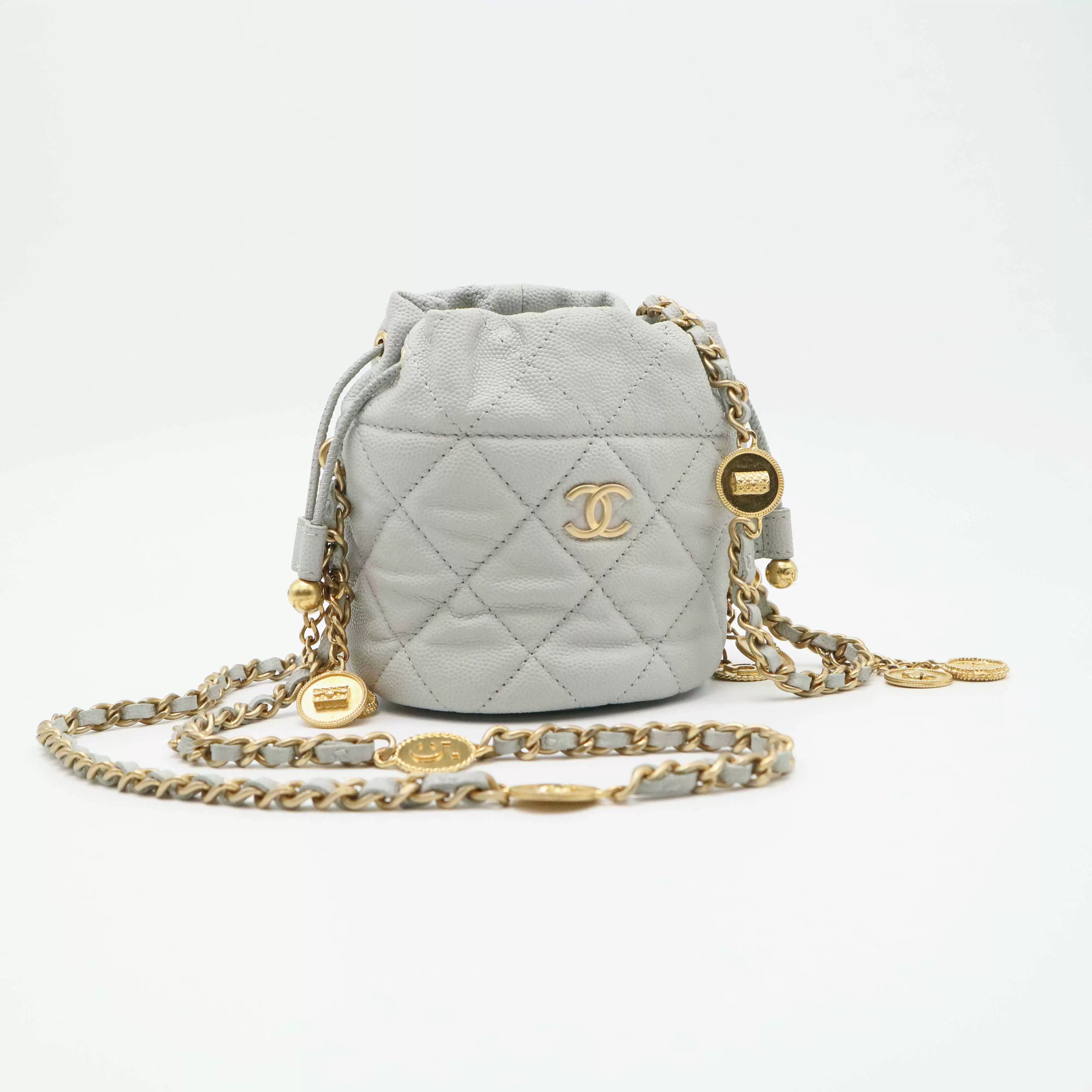 Chanel Pre-loved Bag Very good condition Size ONE SIZE - 2 Thumbnail