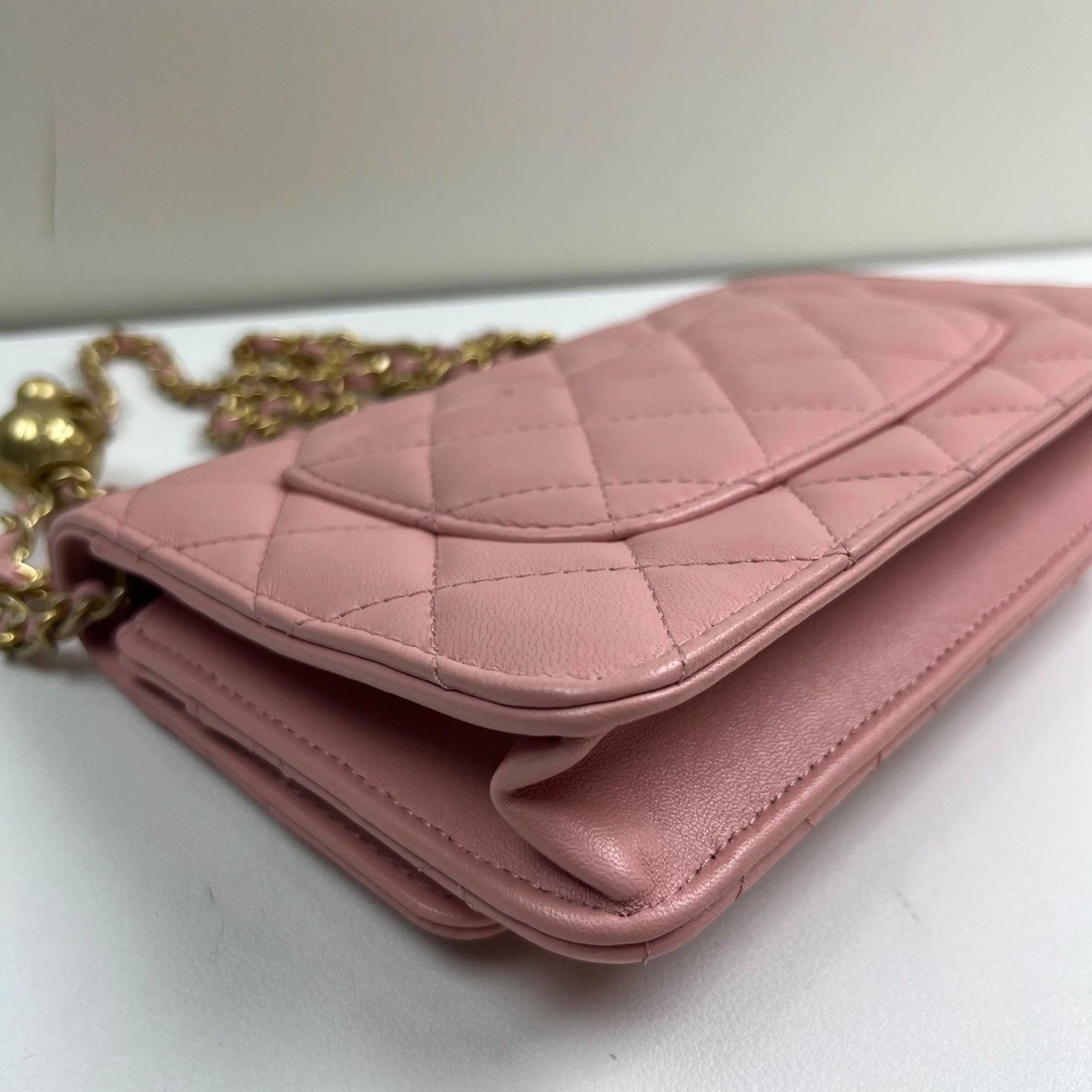 Chanel Pre-loved Bag Very good condition Size ONE SIZE - 7 Thumbnail