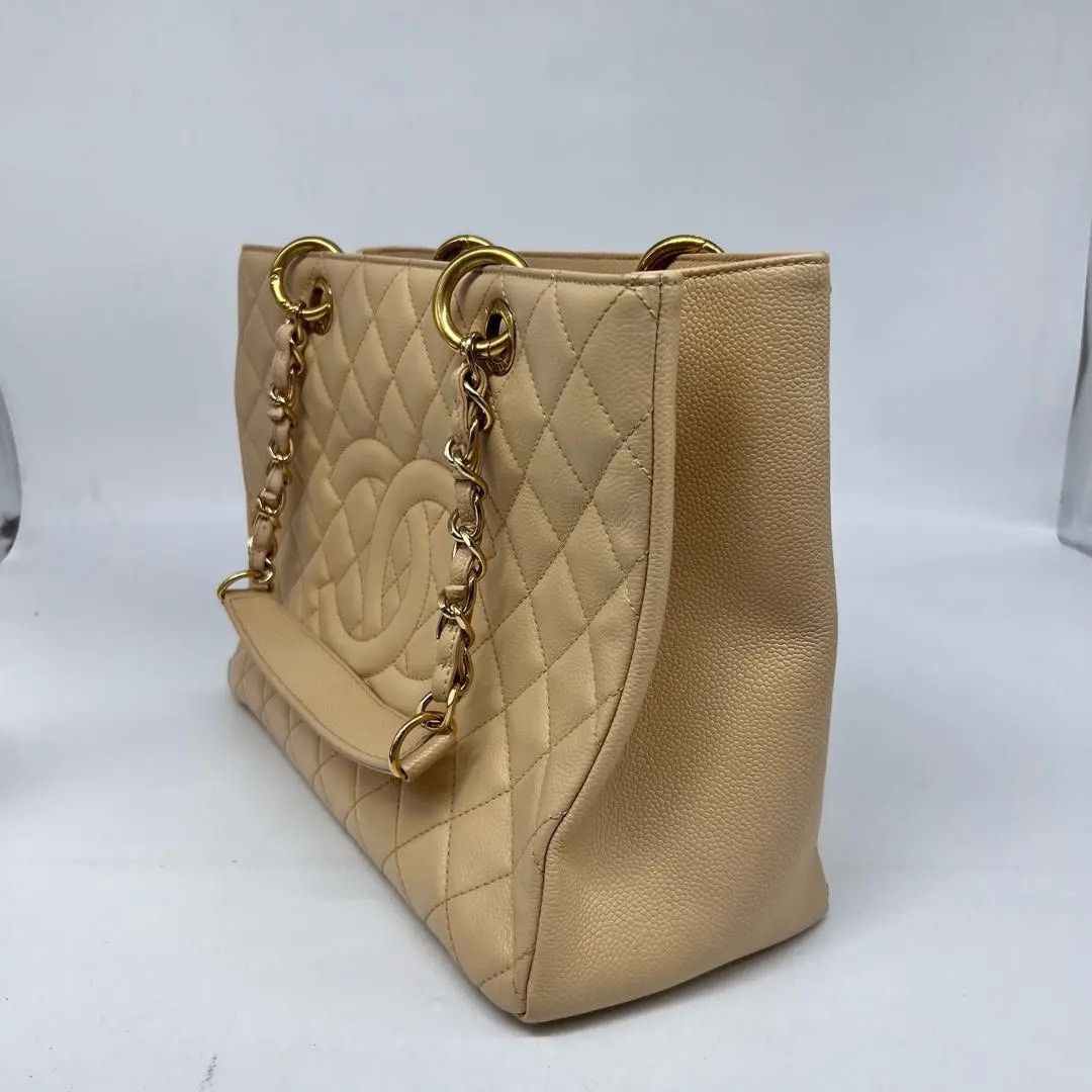 Chanel Pre-loved Bag Very good condition Size ONE SIZE - 2 Thumbnail