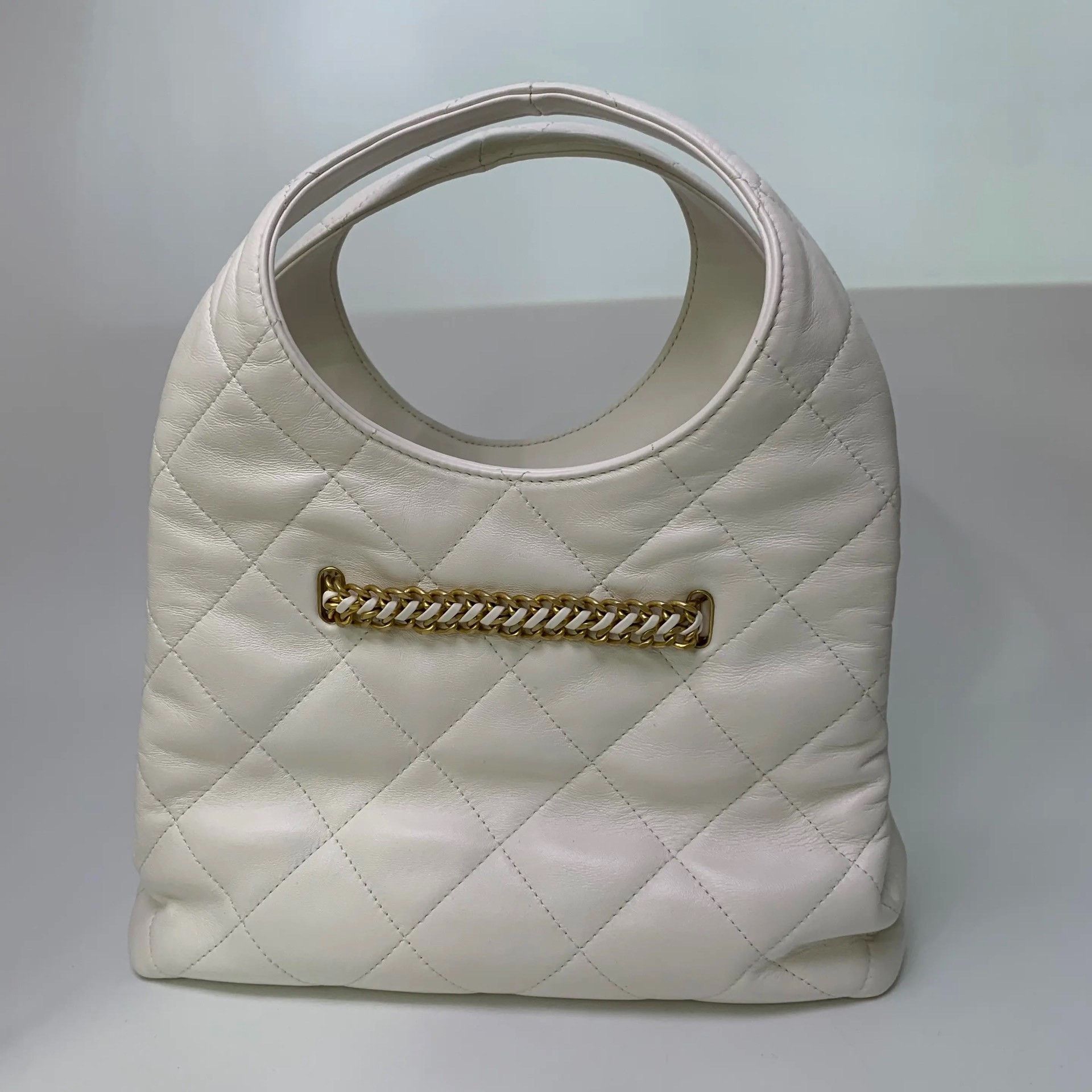 Chanel Pre-loved Bag Very good condition Size ONE SIZE - 4 Thumbnail