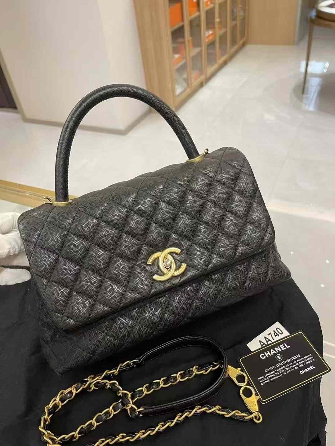 Chanel Pre-loved Bag Very good condition Size ONE SIZE - 2 Thumbnail