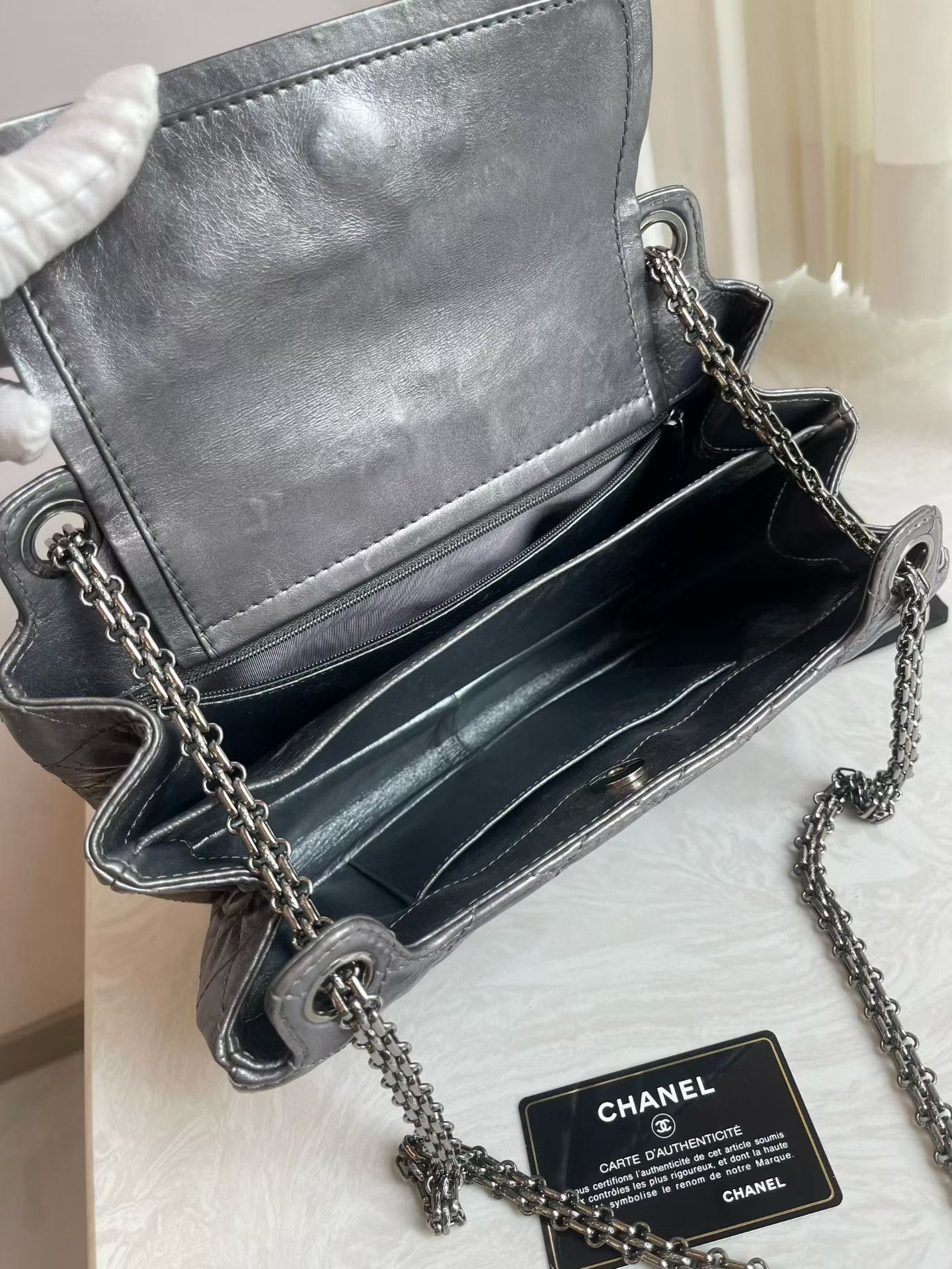 Chanel Pre-loved Bag Very good condition Size ONE SIZE - 7 Thumbnail