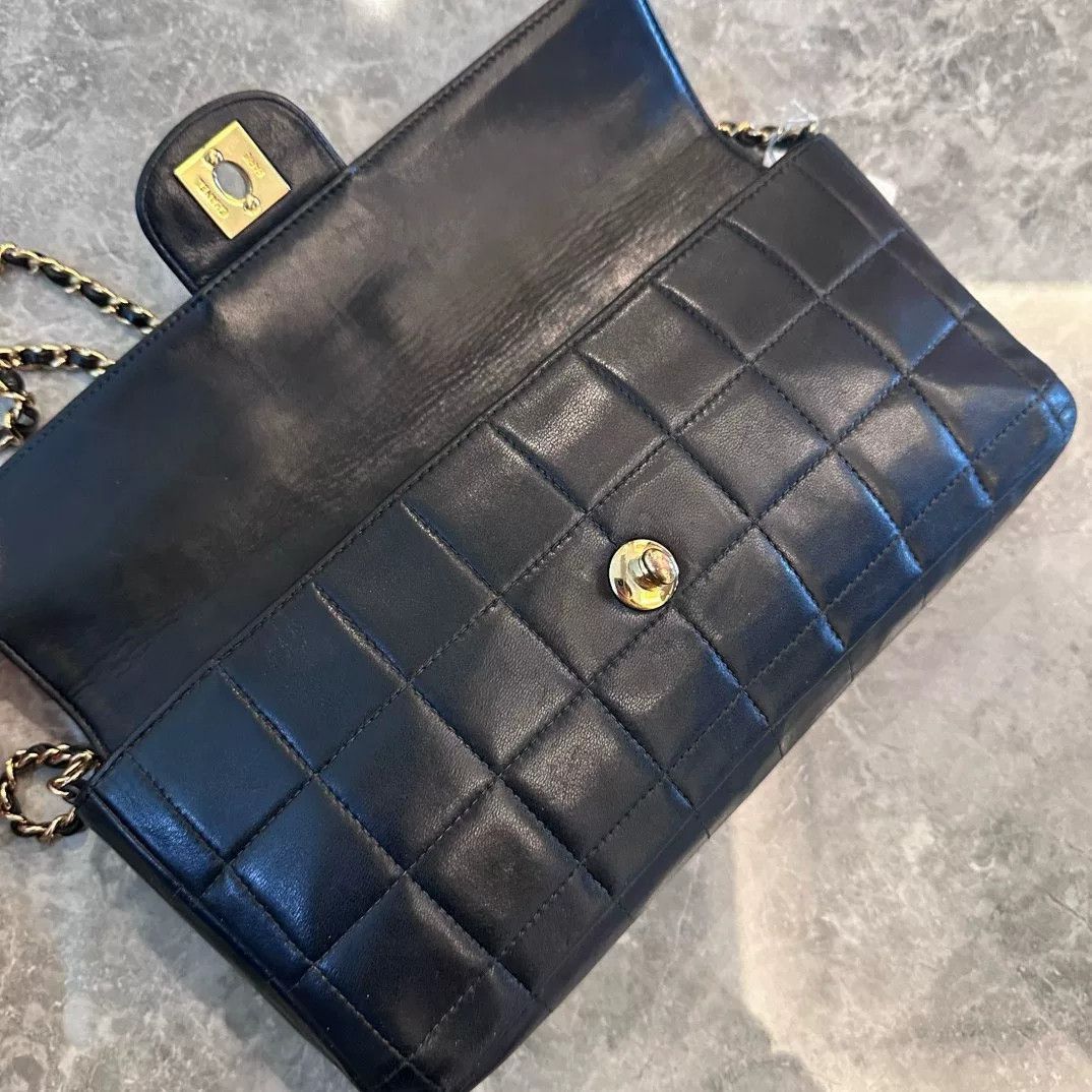 Chanel Pre-loved Bag Very good condition Size ONE SIZE - 7 Thumbnail