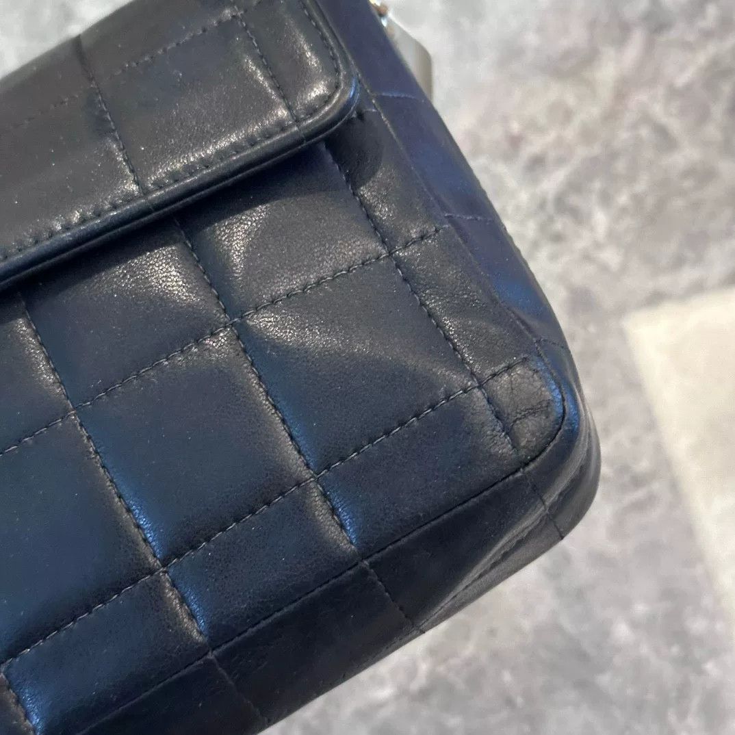 Chanel Pre-loved Bag Very good condition Size ONE SIZE - 4 Thumbnail