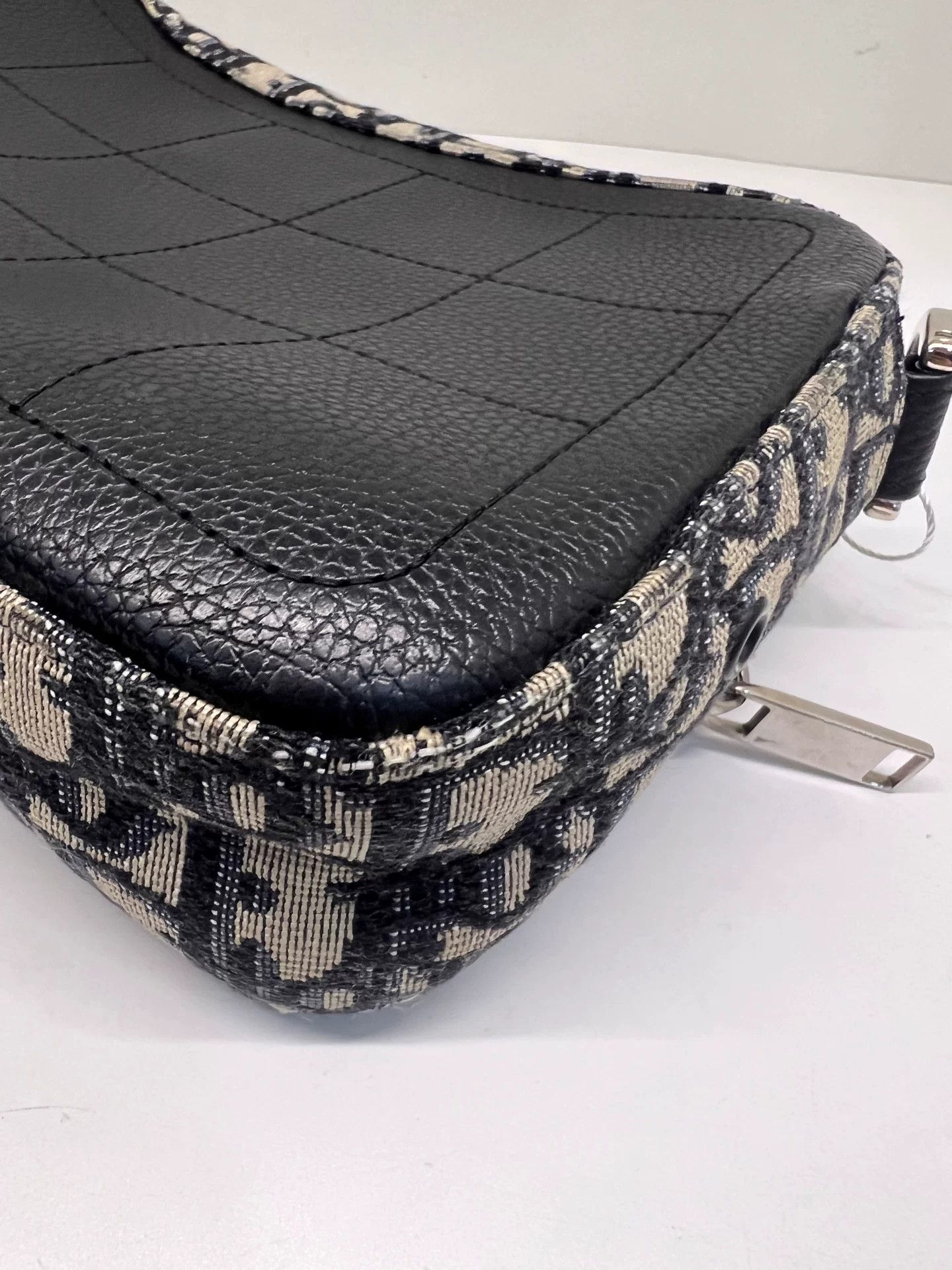 Dior Pre-loved Bag Very good condition Size ONE SIZE - 6 Thumbnail