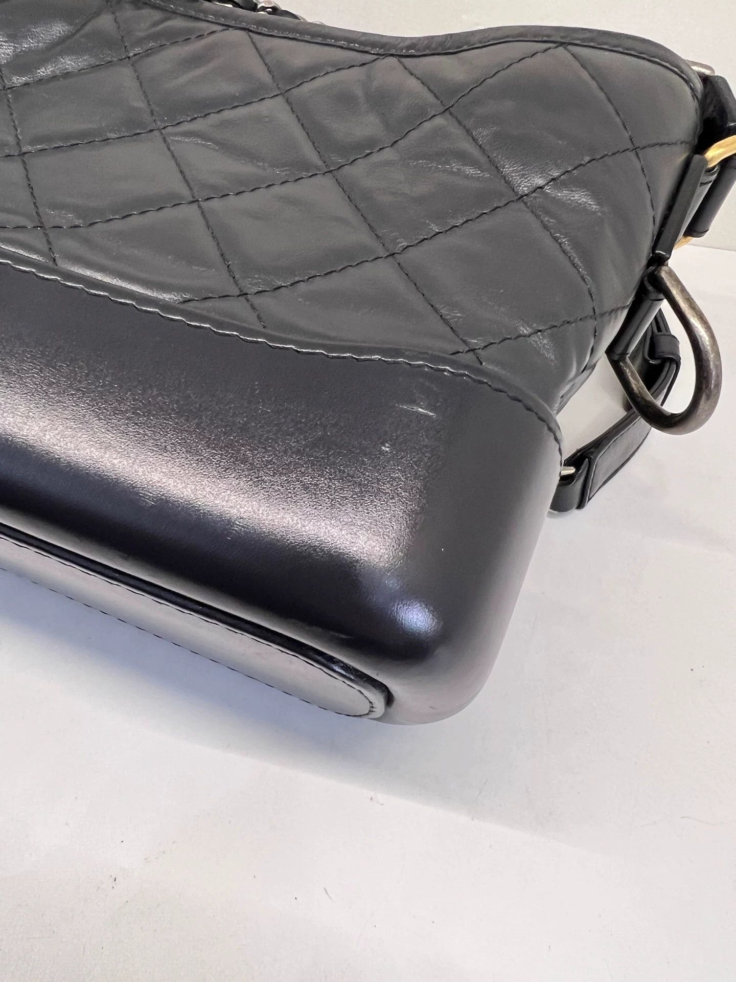 Chanel Pre-loved Bag Very good condition Size ONE SIZE - 6 Thumbnail