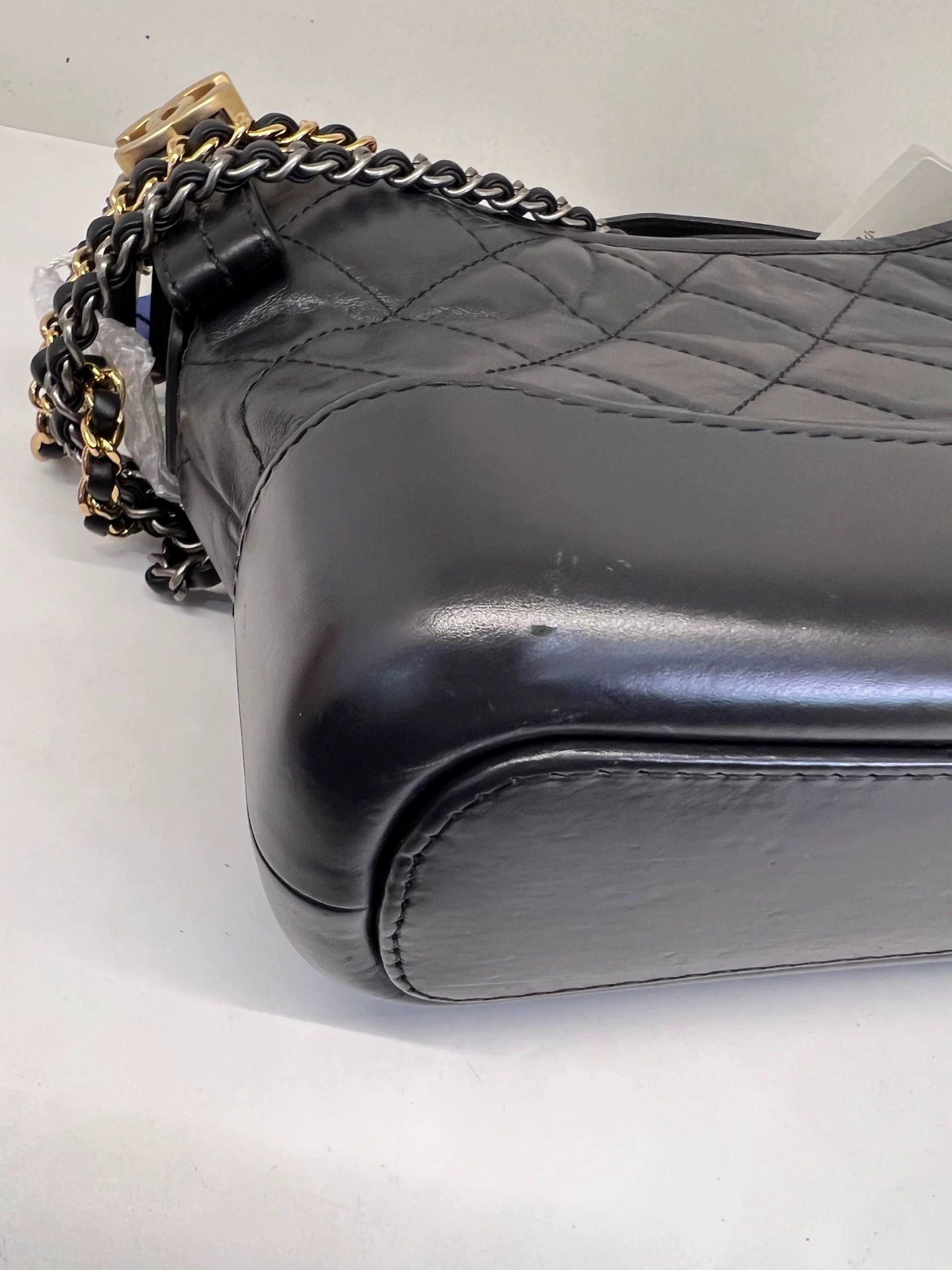 Chanel Pre-loved Bag Very good condition Size ONE SIZE - 8 Thumbnail