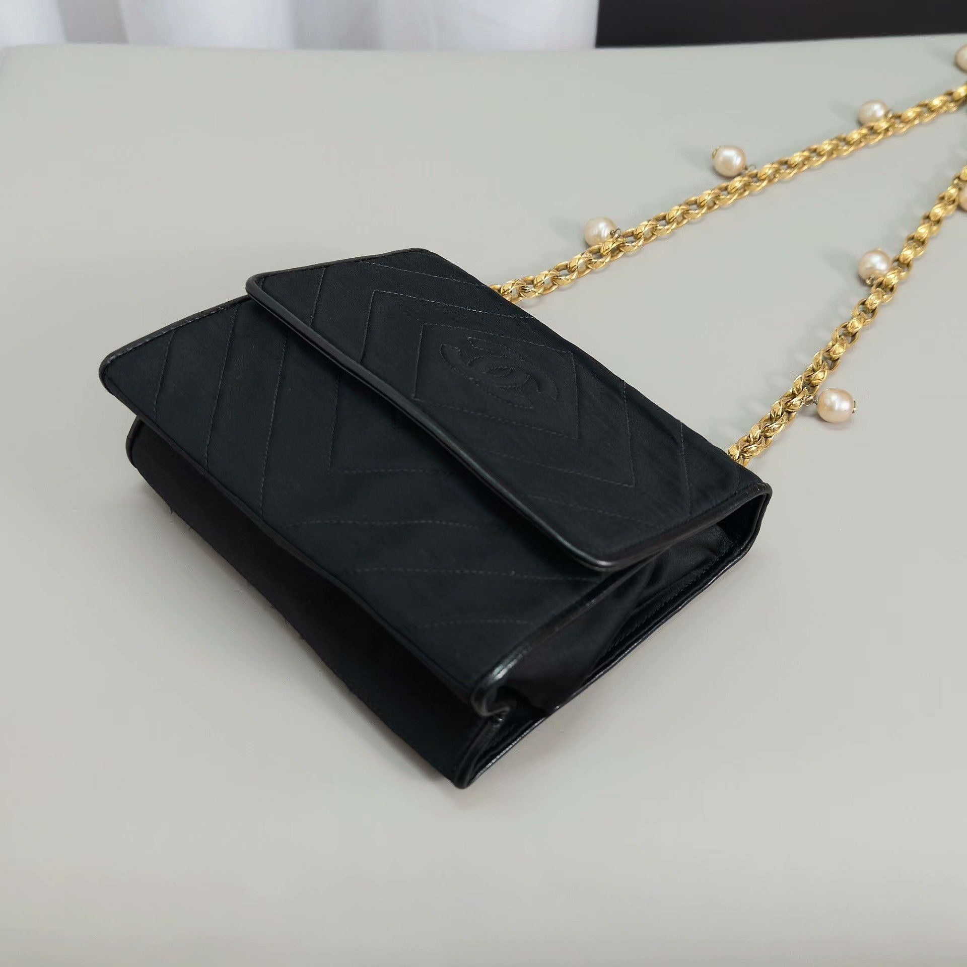 Chanel Pre-loved Bag Very good condition Size ONE SIZE - 3 Thumbnail
