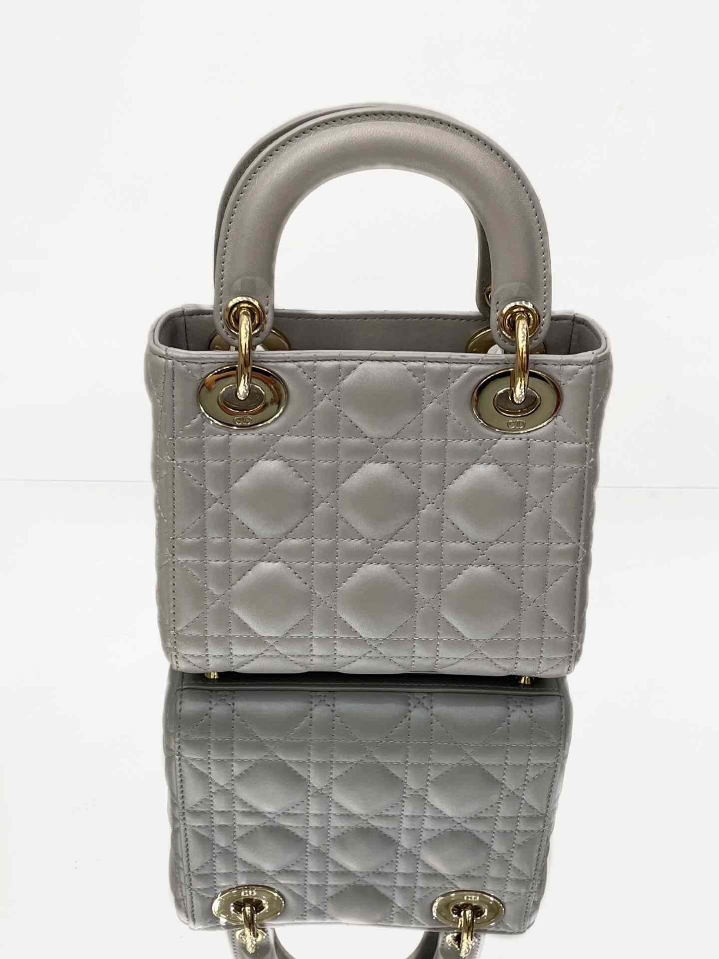 Dior Pre-loved Bag Very good condition Size ONE SIZE - 5 Thumbnail