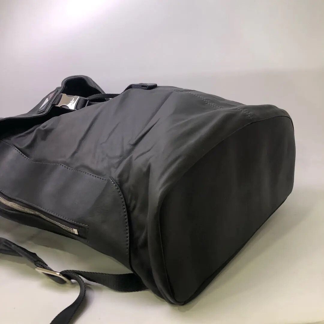 Louis Vuitton Pre-loved Bag Very good condition Size ONE SIZE - 5 Thumbnail