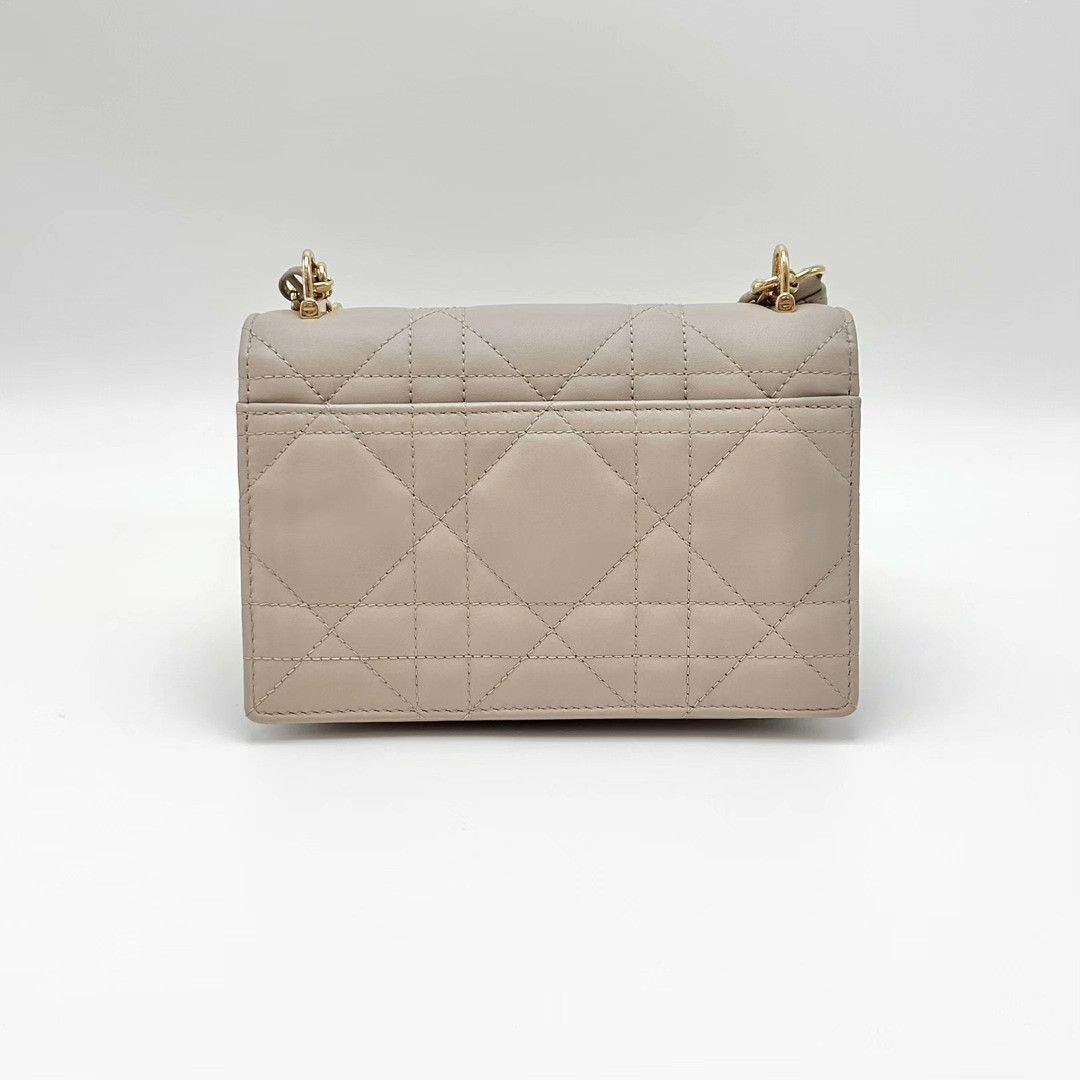 Dior Pre-loved Bag Very good condition Size ONE SIZE - 2 Thumbnail