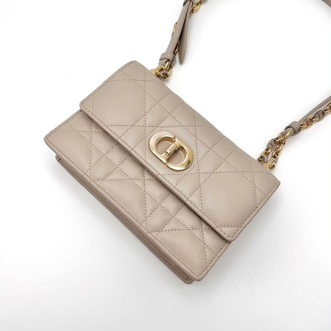 Dior Pre-loved Bag Very good condition Size ONE SIZE - 3 Thumbnail