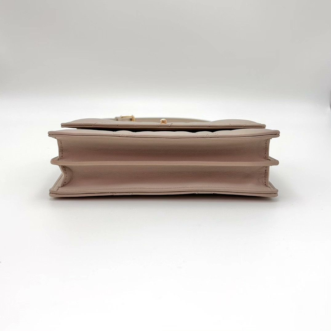 Dior Pre-loved Bag Very good condition Size ONE SIZE - 5 Thumbnail