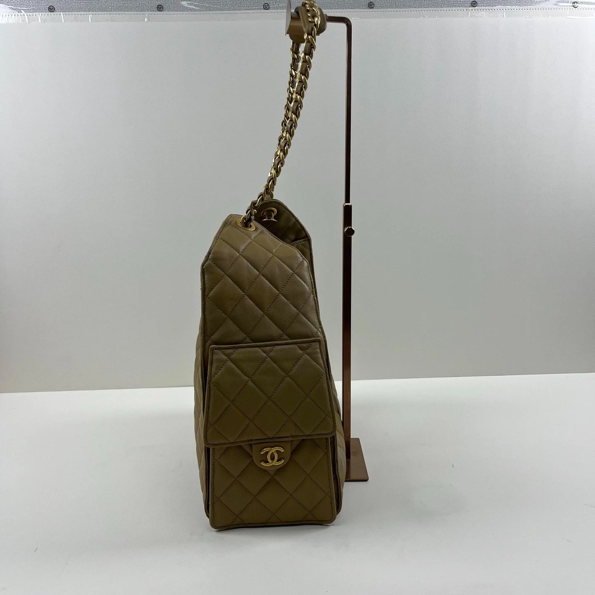 Chanel Pre-loved Bag Very good condition Size ONE SIZE - 5 Thumbnail