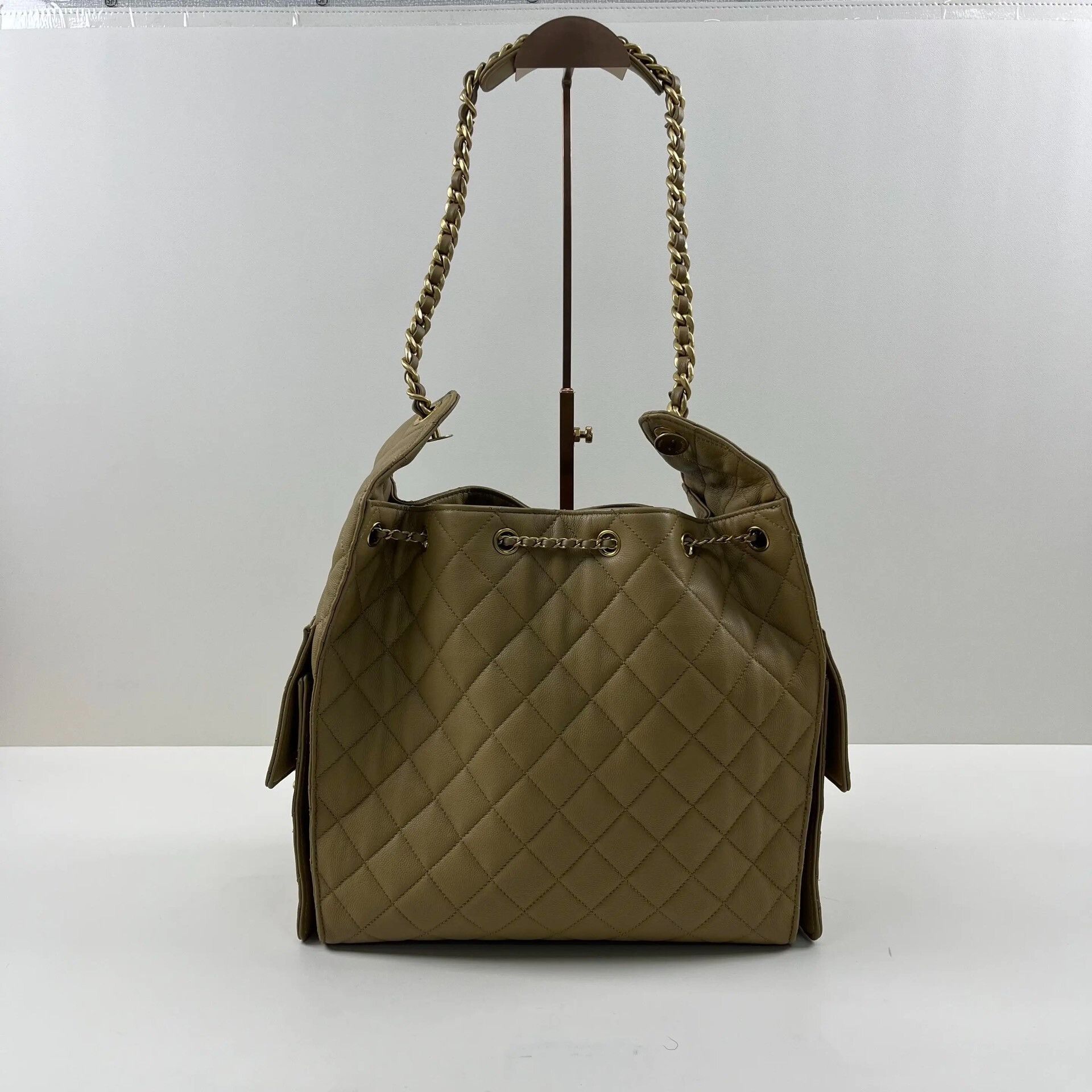 Chanel Pre-loved Bag Very good condition Size ONE SIZE - 3 Thumbnail