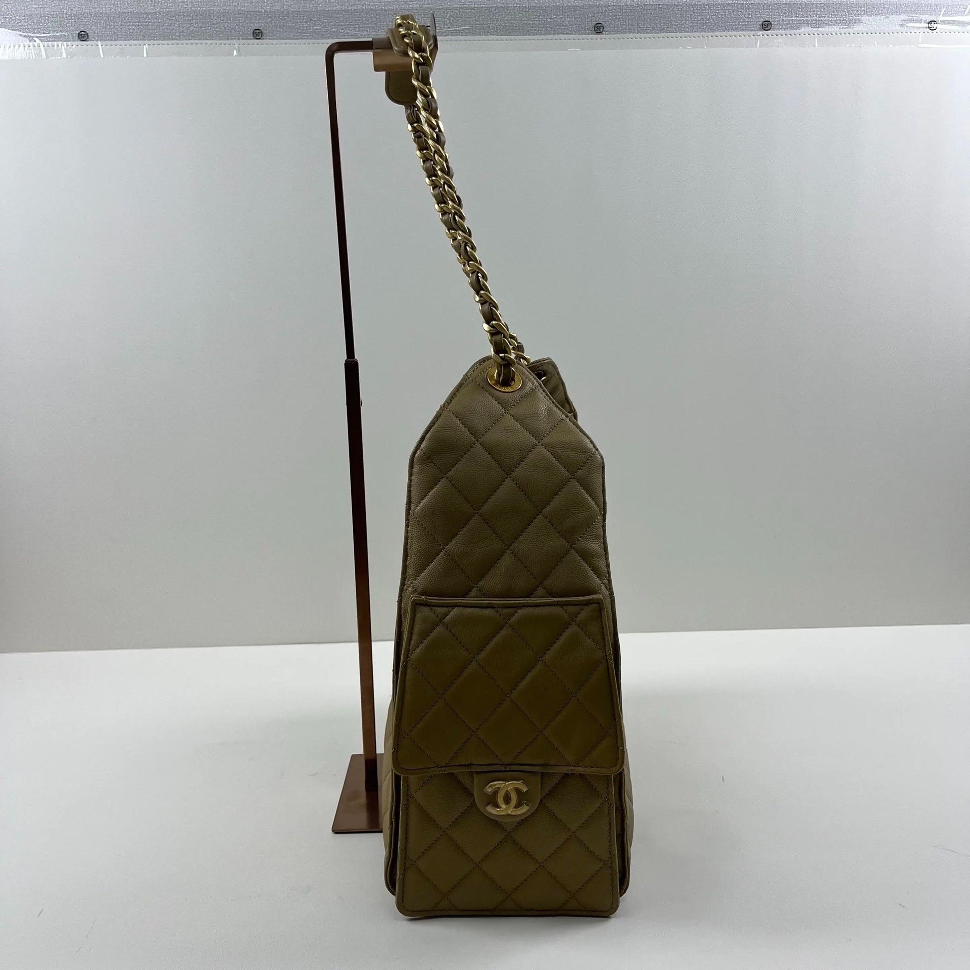 Chanel Pre-loved Bag Very good condition Size ONE SIZE - 6 Thumbnail