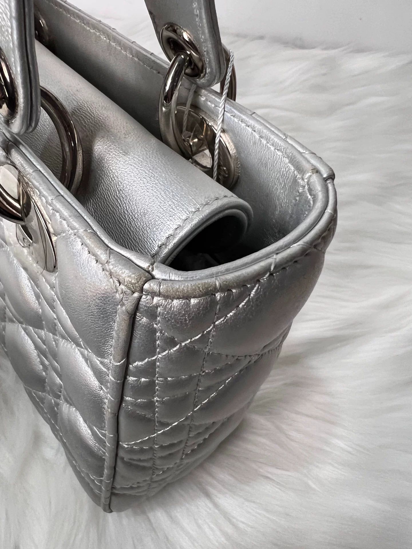 Dior Pre-loved Bag Very good condition Size ONE SIZE - 9 Thumbnail