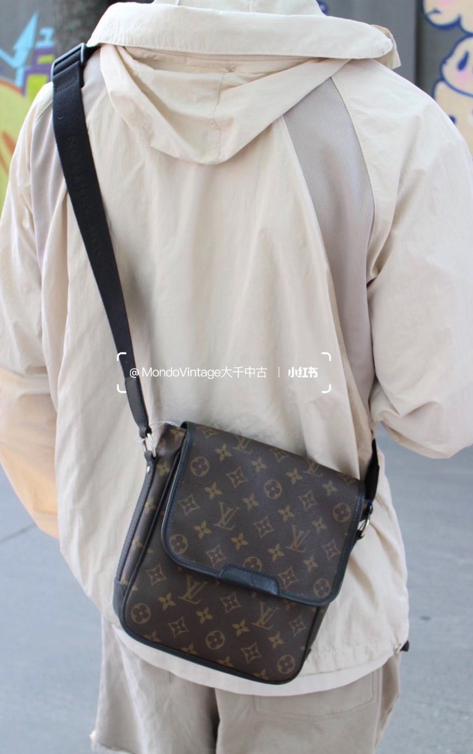 Louis Vuitton Pre-loved Bag Very good condition Size ONE SIZE - 9 Thumbnail