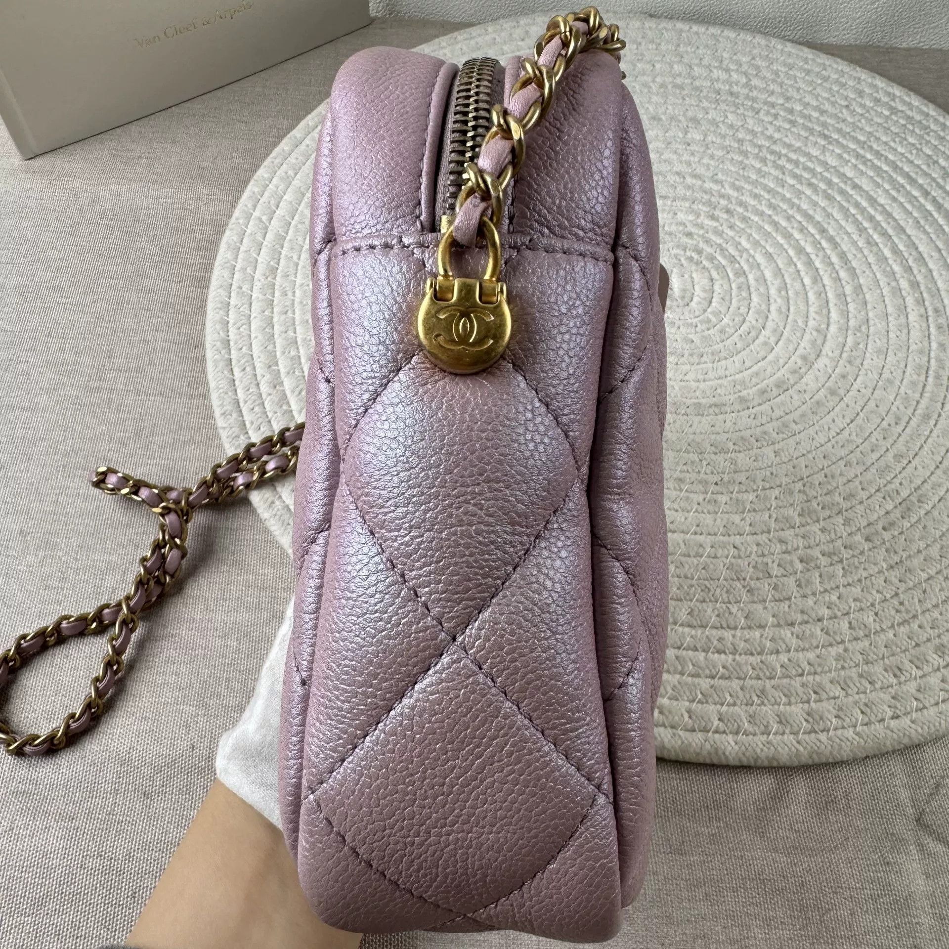 Chanel Pre-loved Bag Very good condition Size ONE SIZE - 7 Thumbnail