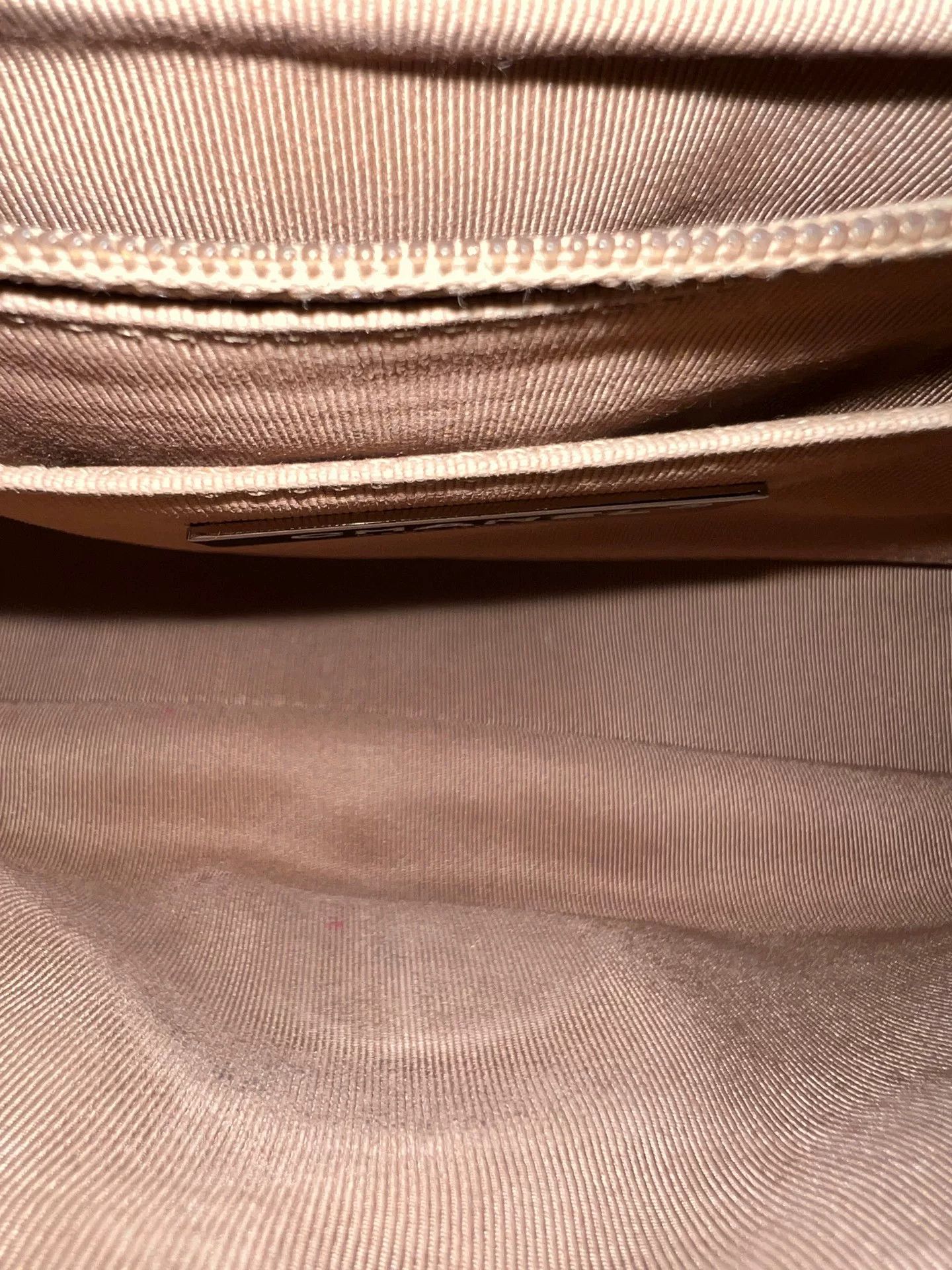 Chanel Pre-loved Bag Very good condition Size ONE SIZE - 5 Thumbnail