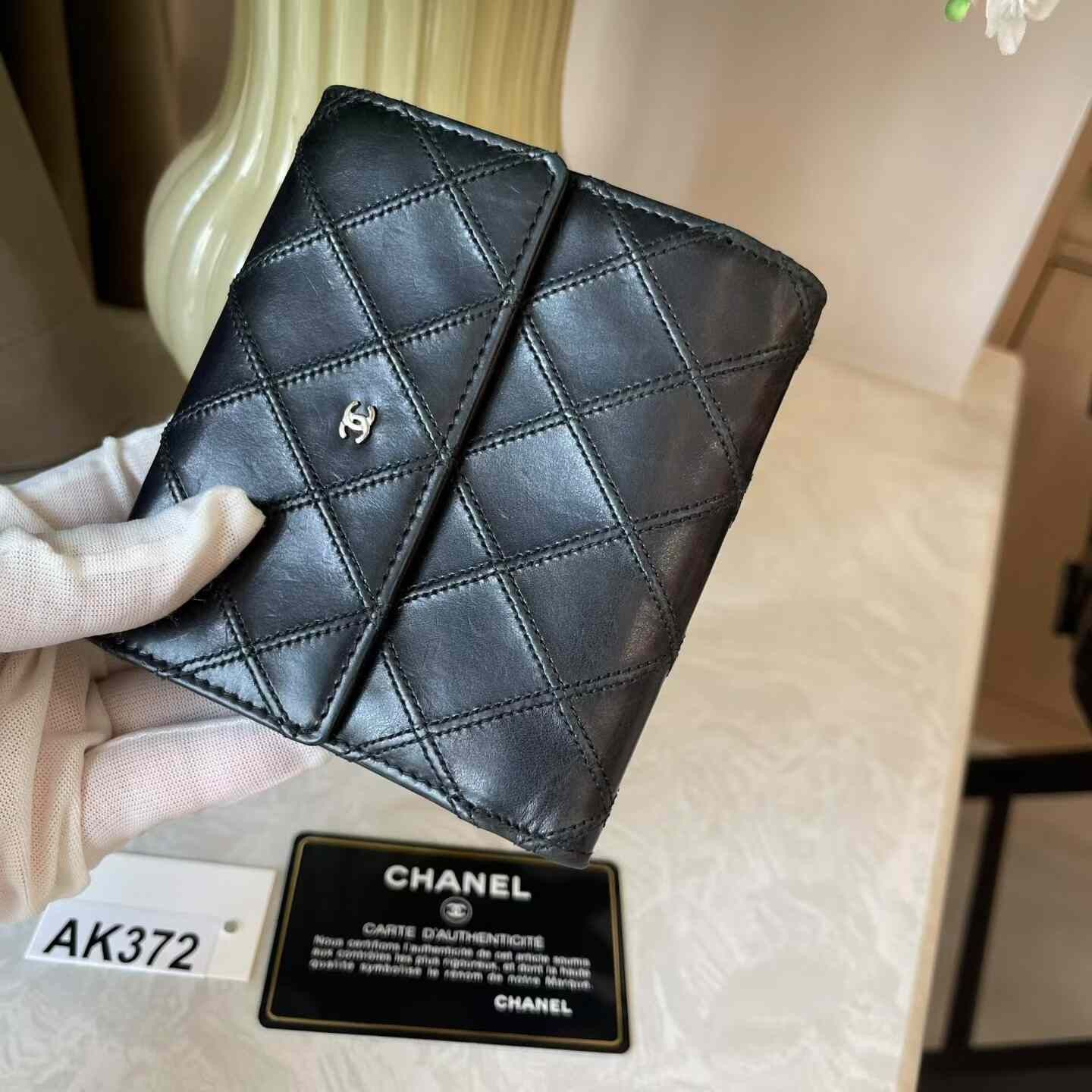 Chanel Pre-loved Bag Very good condition Size ONE SIZE - 5 Thumbnail