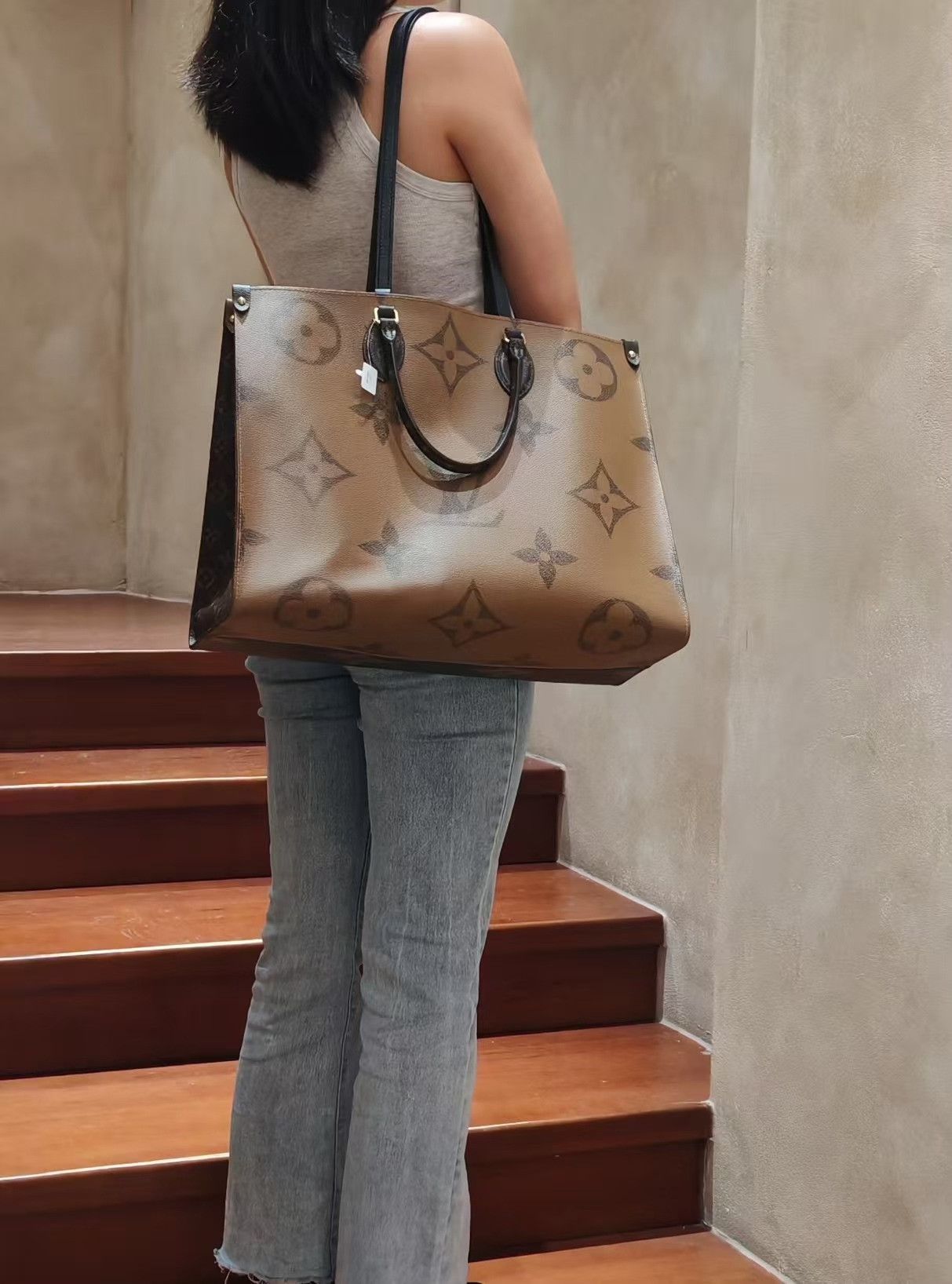 Louis Vuitton Pre-loved Bag Very good condition Size ONE SIZE - 4 Thumbnail