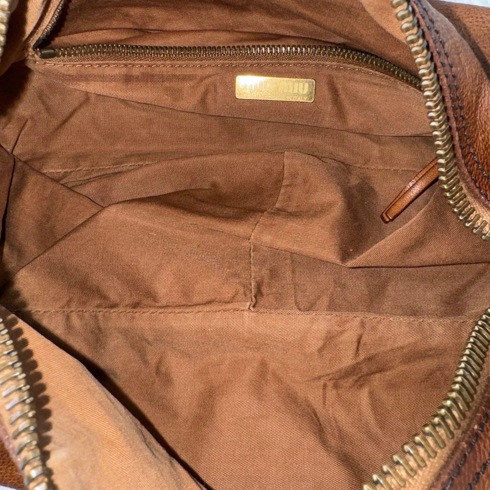 Miu Miu Pre-loved Bag Very good condition Size ONE SIZE - 8 Thumbnail
