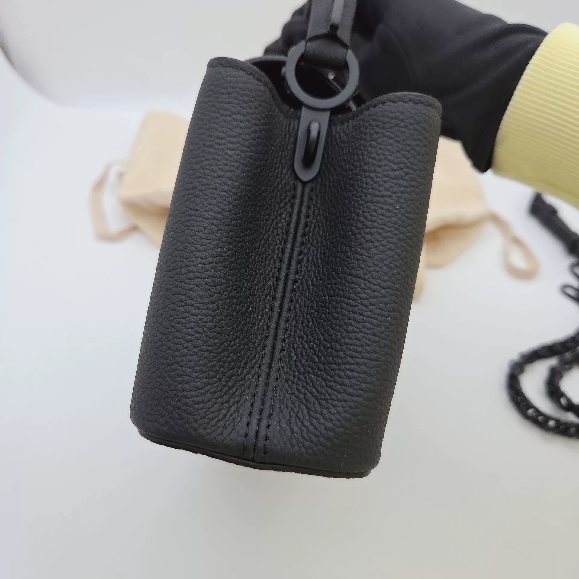 Louis Vuitton Pre-loved Bag Very good condition Size ONE SIZE - 4 Thumbnail
