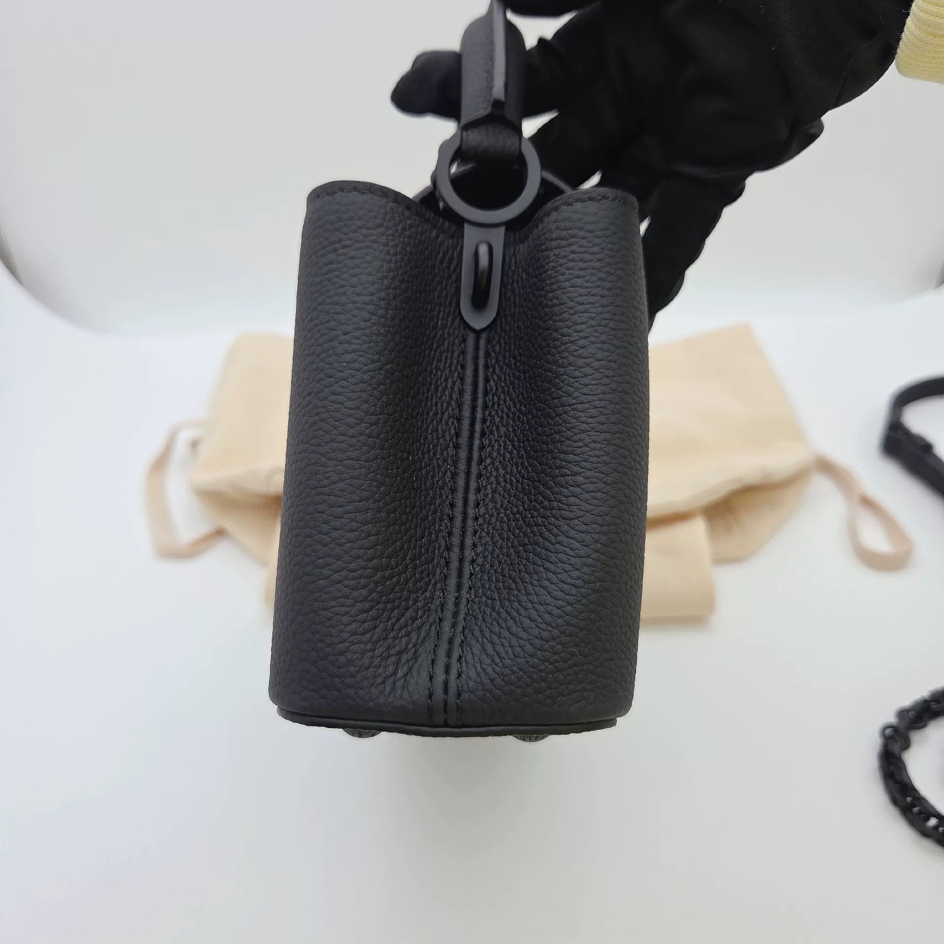 Louis Vuitton Pre-loved Bag Very good condition Size ONE SIZE - 5 Thumbnail