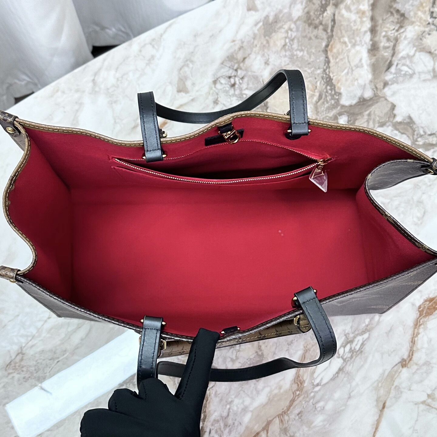 Louis Vuitton Pre-loved Bag Very good condition Size ONE SIZE - 6 Thumbnail