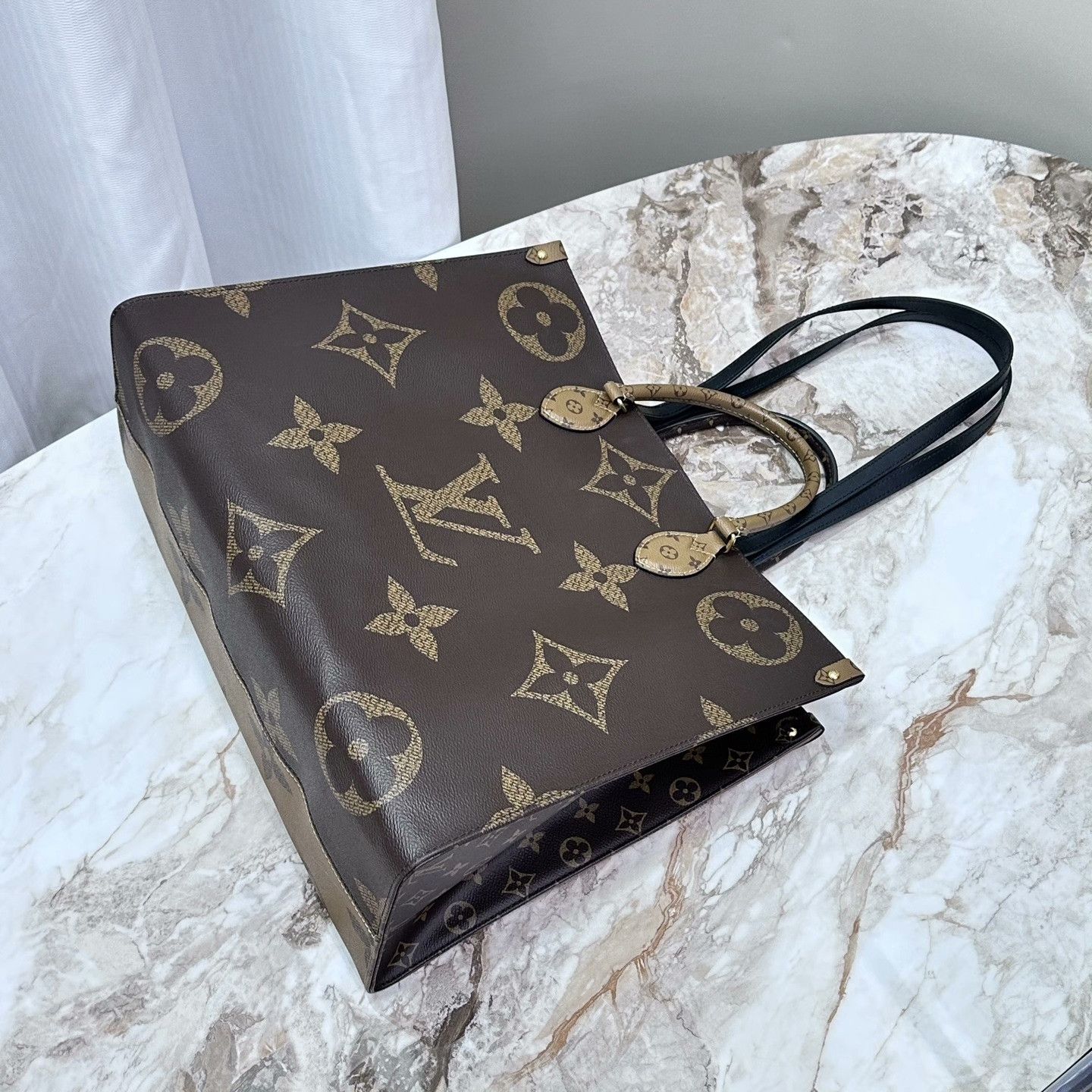 Louis Vuitton Pre-loved Bag Very good condition Size ONE SIZE - 4 Thumbnail