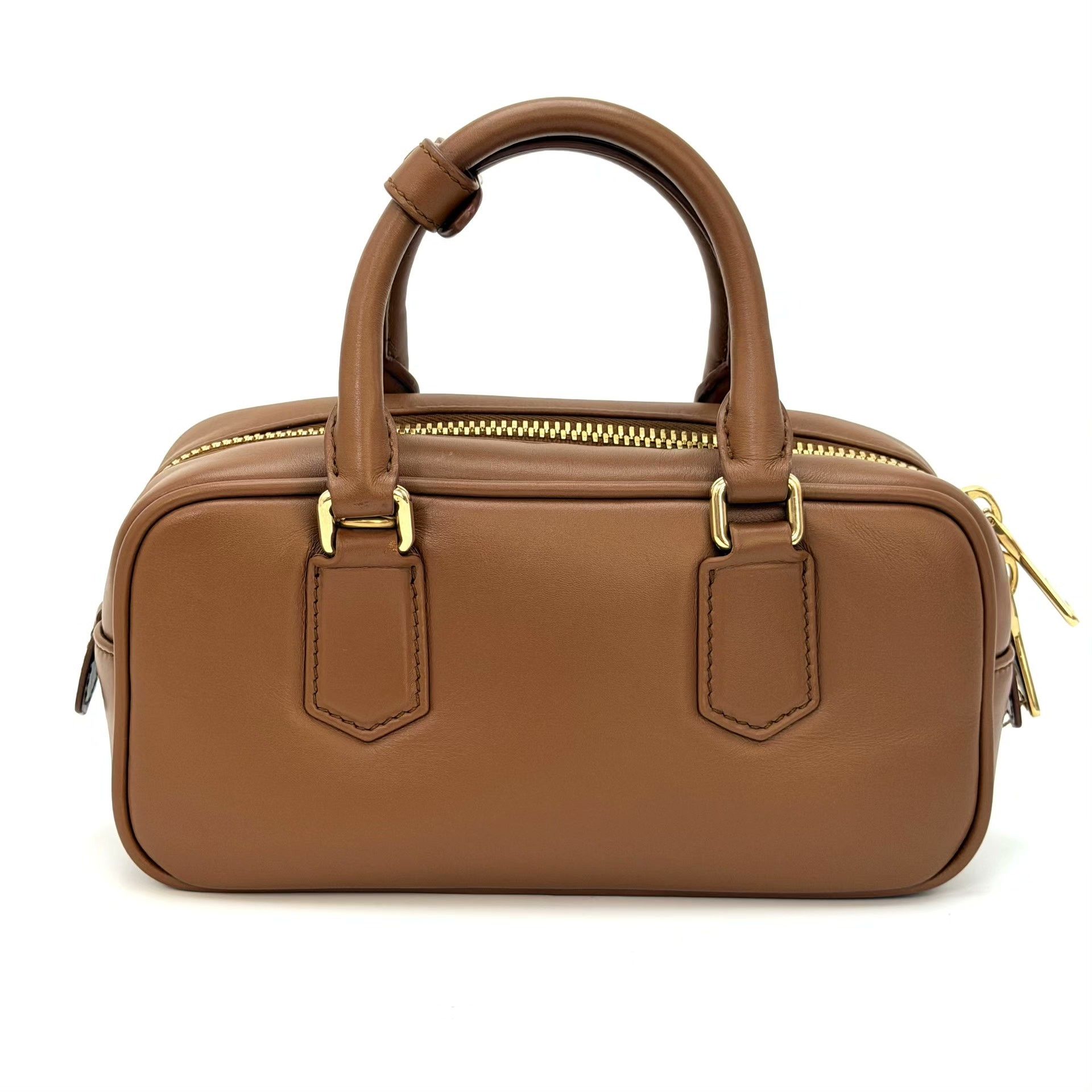 Miu Miu Pre-loved Bag Very good condition Size ONE SIZE - 3 Thumbnail